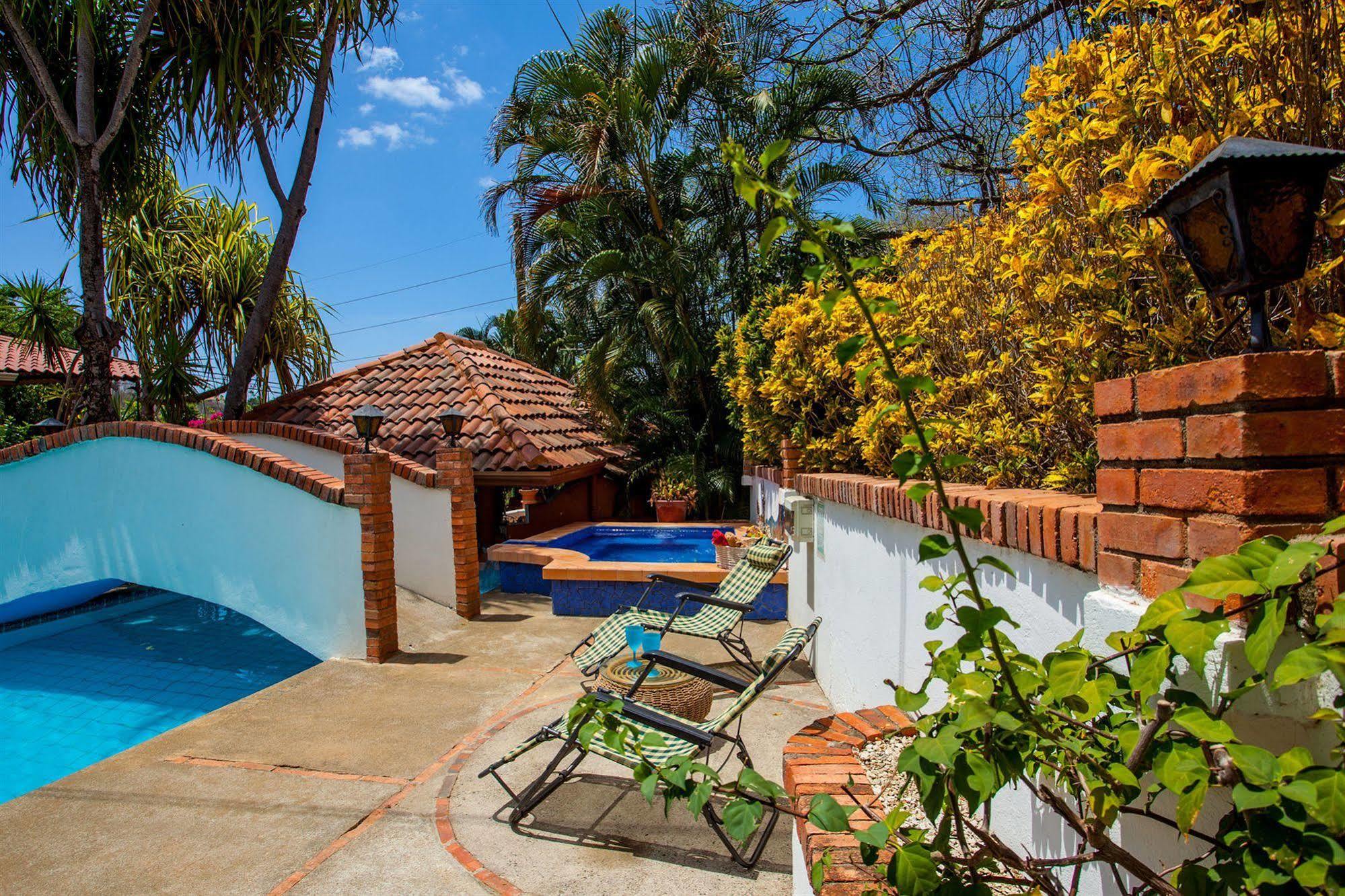 Hotel M&m Casa Blanca Playa Ocotal