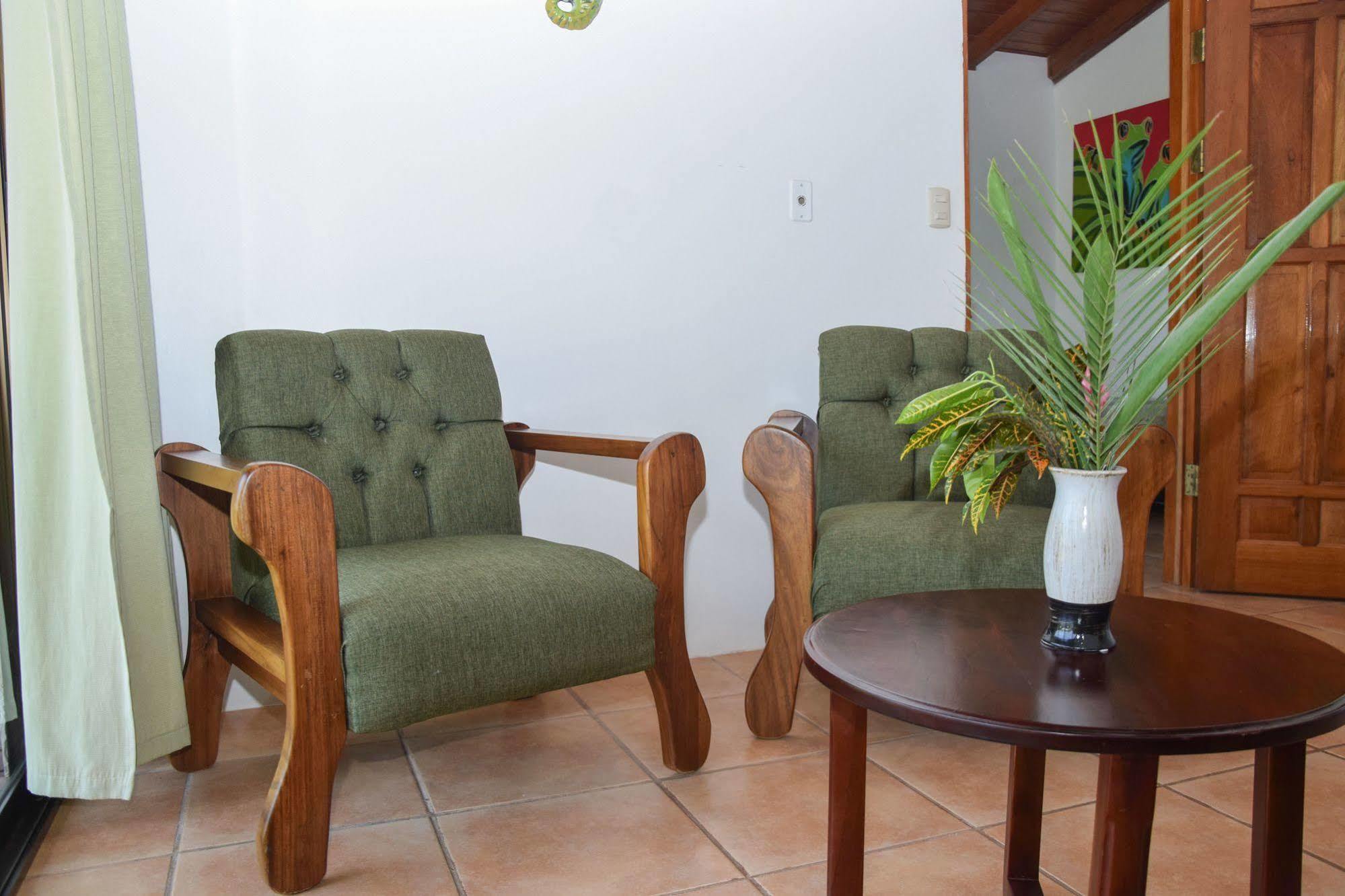 Agua Dulce On The Resort Puerto Jimenez