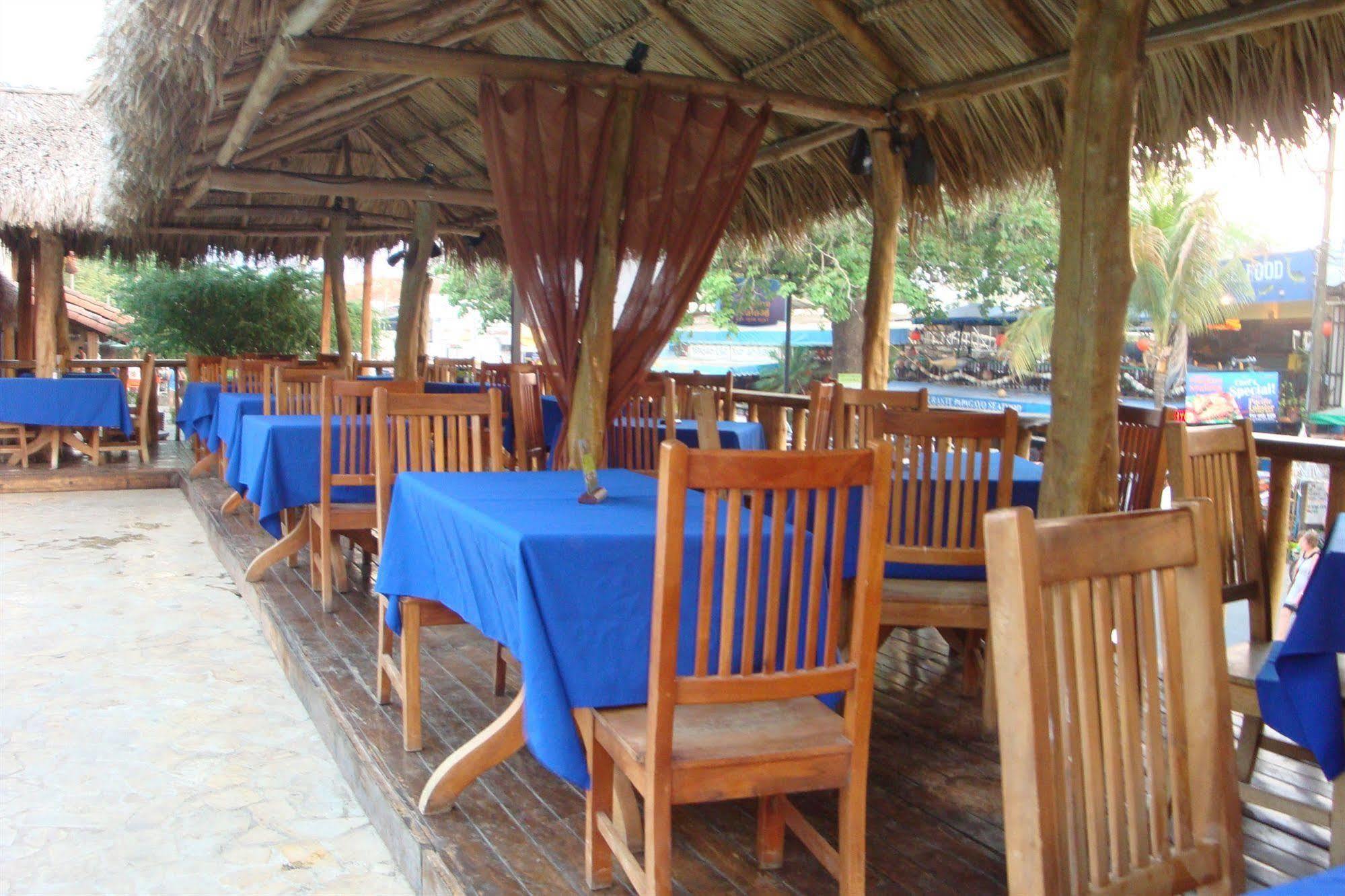 Coco Beach Hotel Hotel 3*