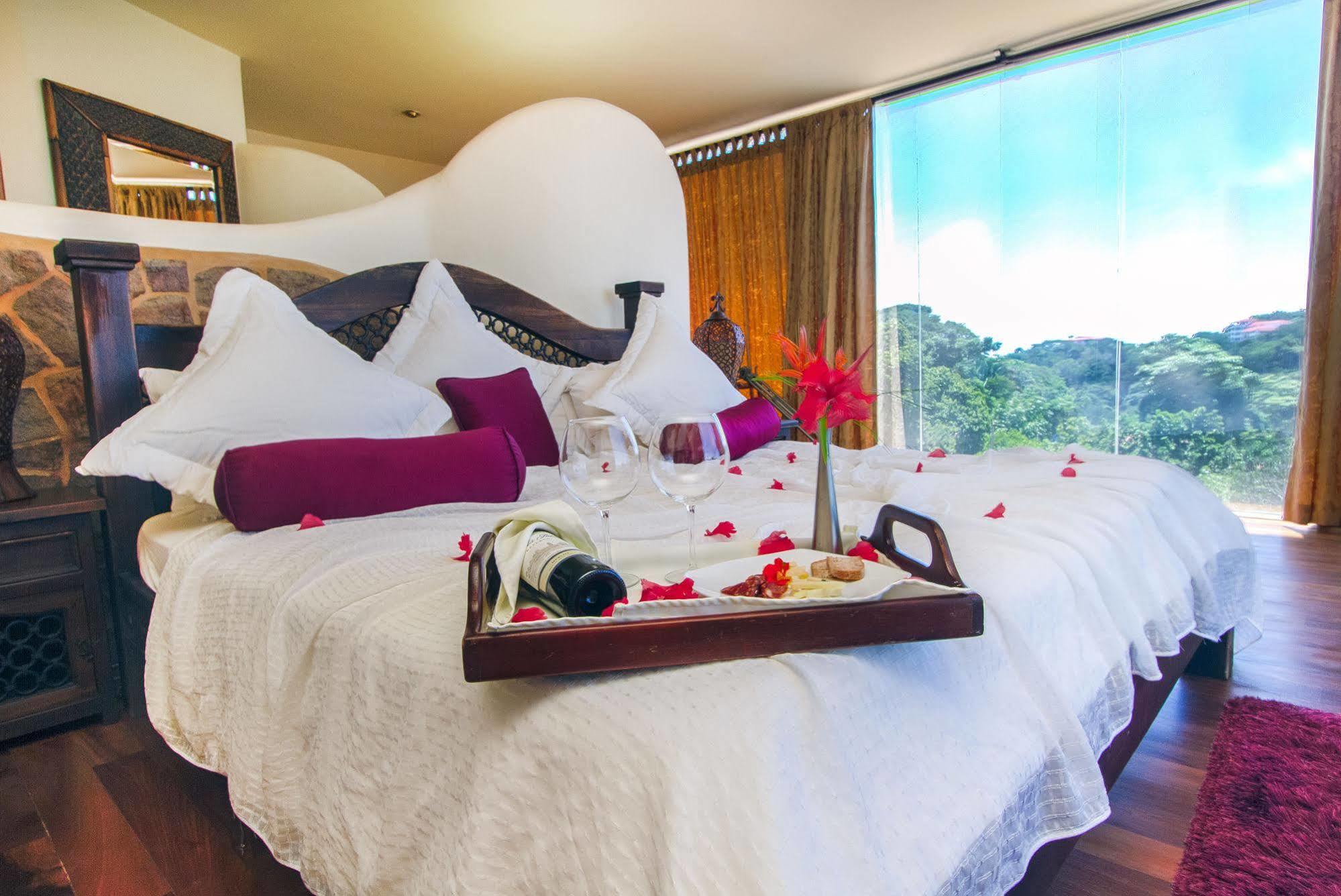 Issimo Boutique & Spa - Adults Only Hotel