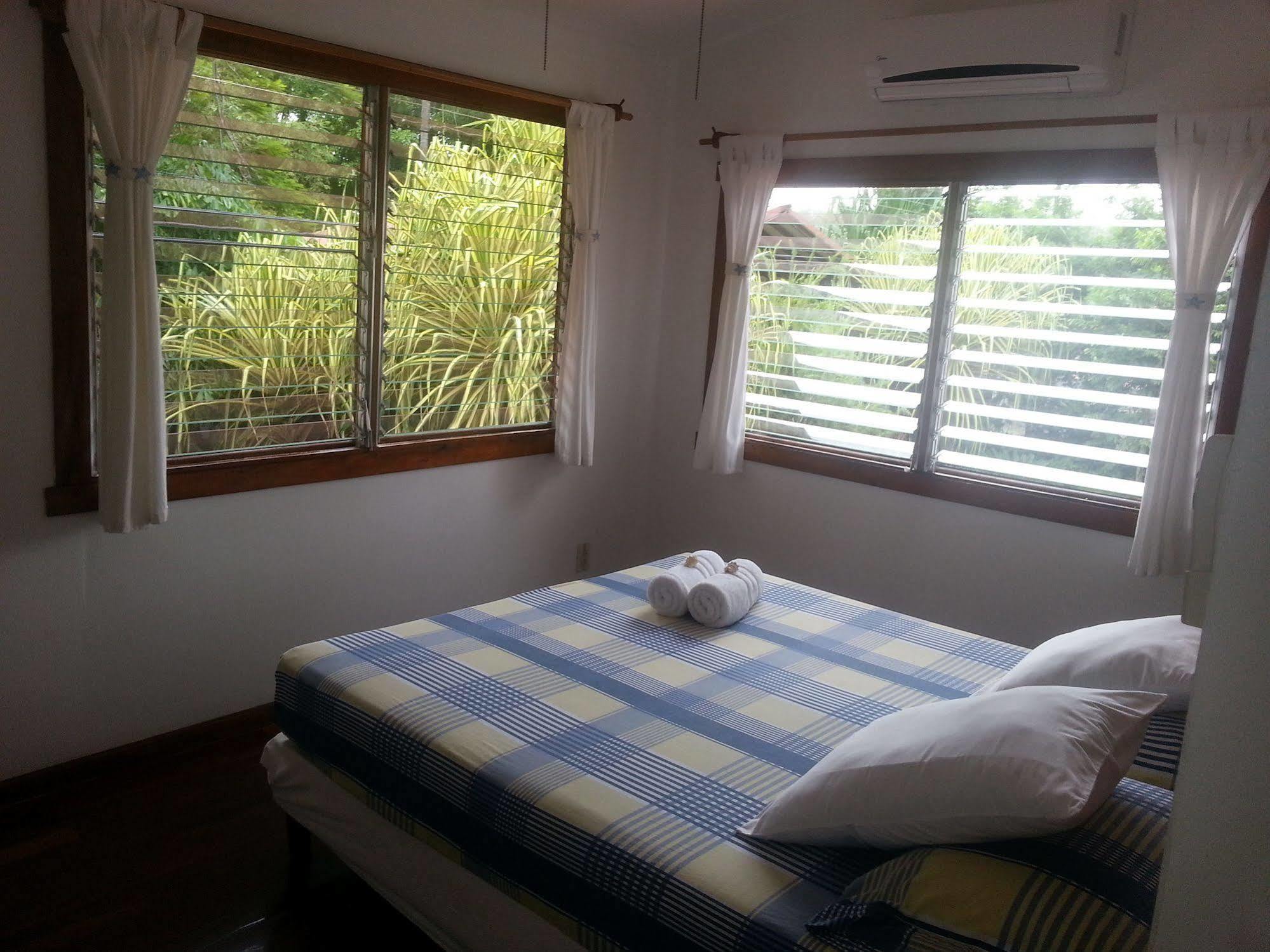 Beso Del Viento (adults Only) Parrita