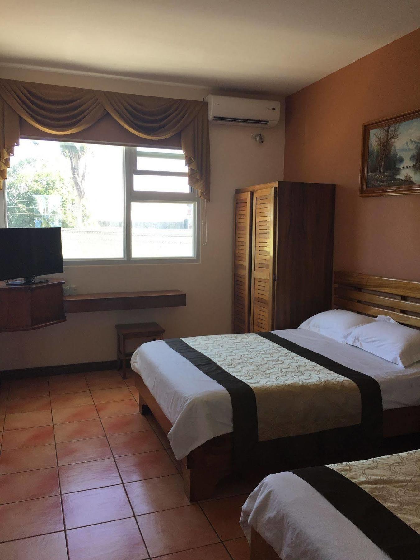 Park Hotel 3*