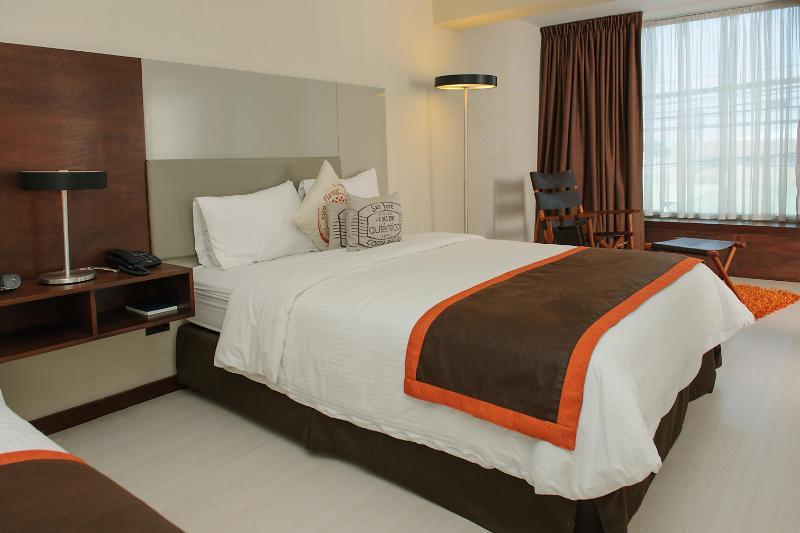Autentico Hotel 4*