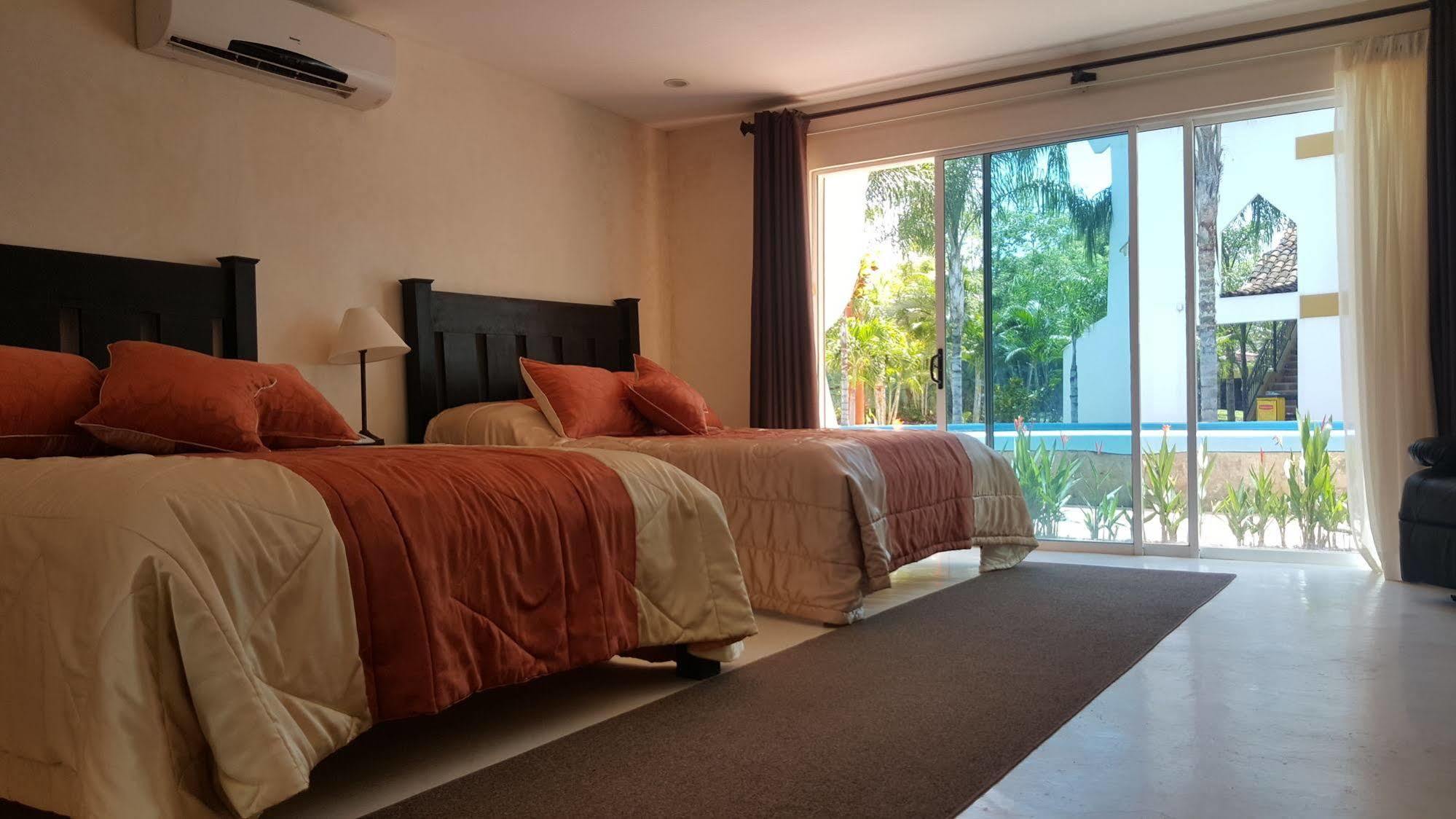 Hotel Mediterraneus 4*