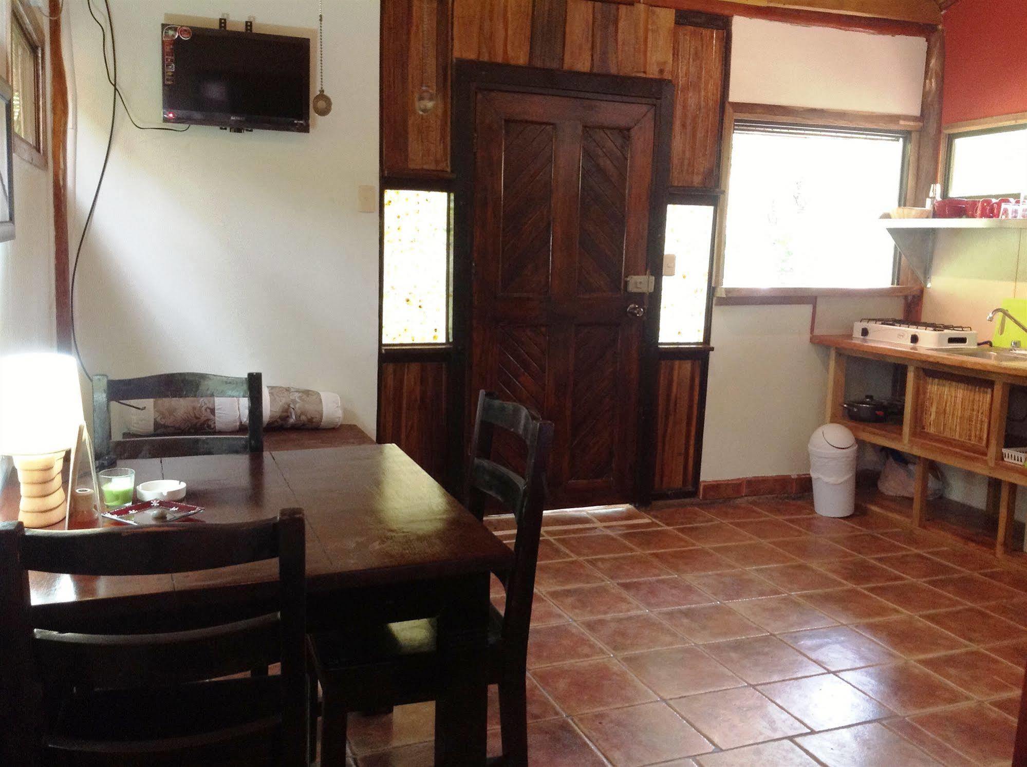 Santascabinas Aparthotel 3*