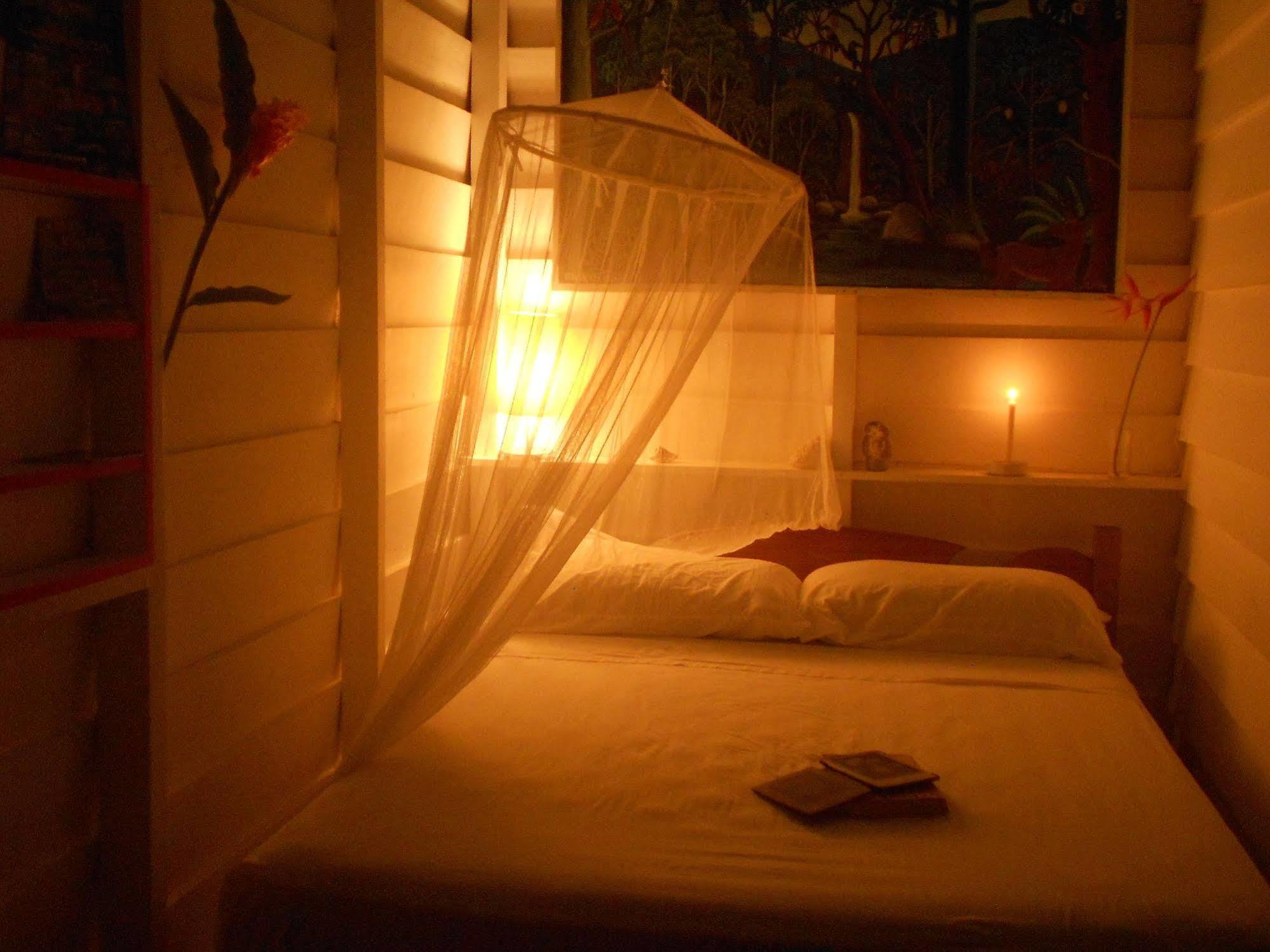 Casitas Mar Y Luz Lodge