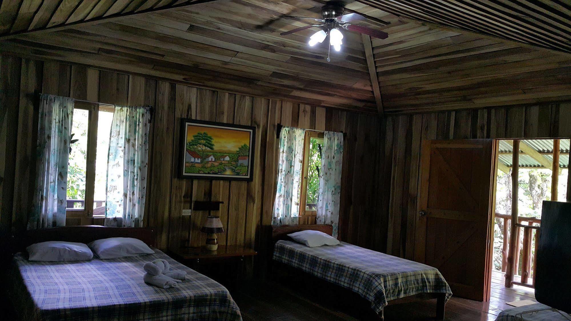Cataratas Lodge, Incluye Tour Autoguiado Waterfalls Hike Holiday park Bijagua