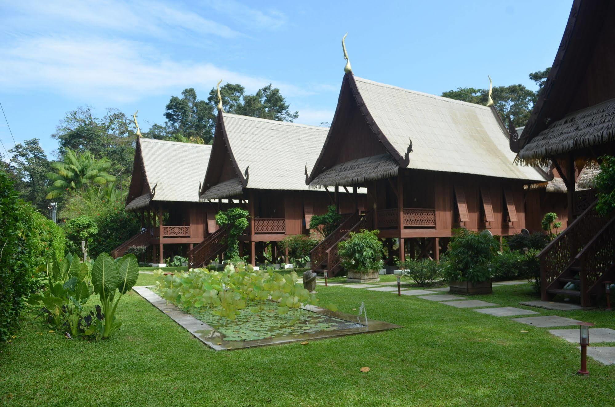 Lanna Ban Hotel