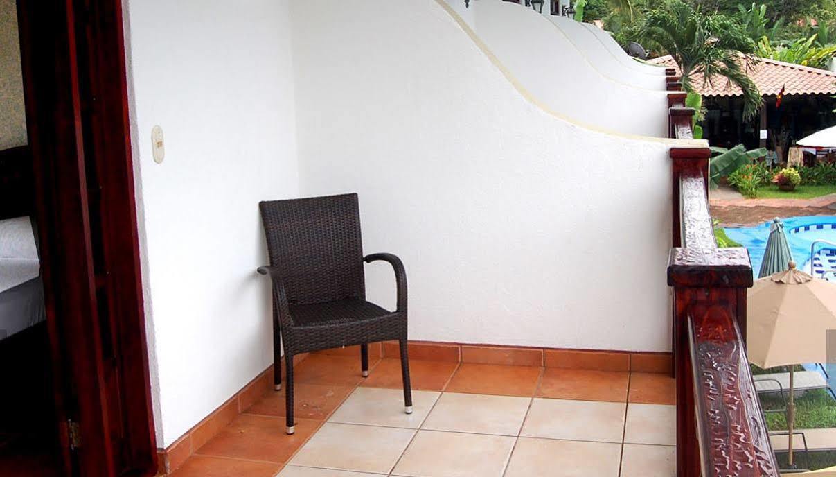 South - Beachfront 3*