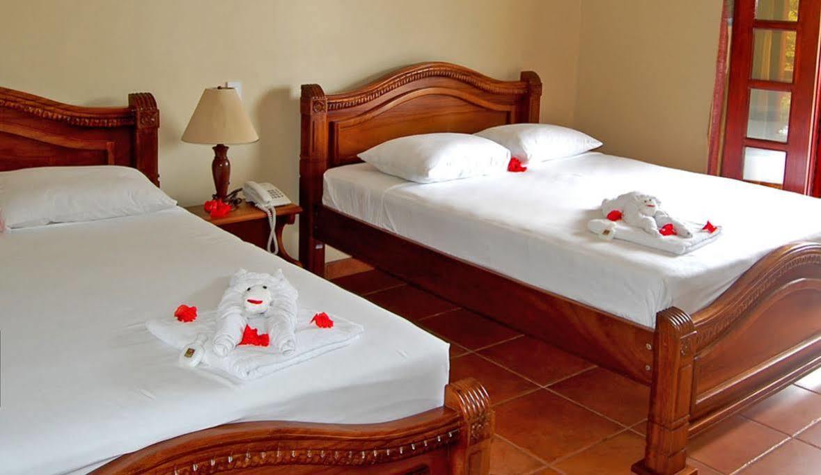 Hotel South - Beachfront Jaco
