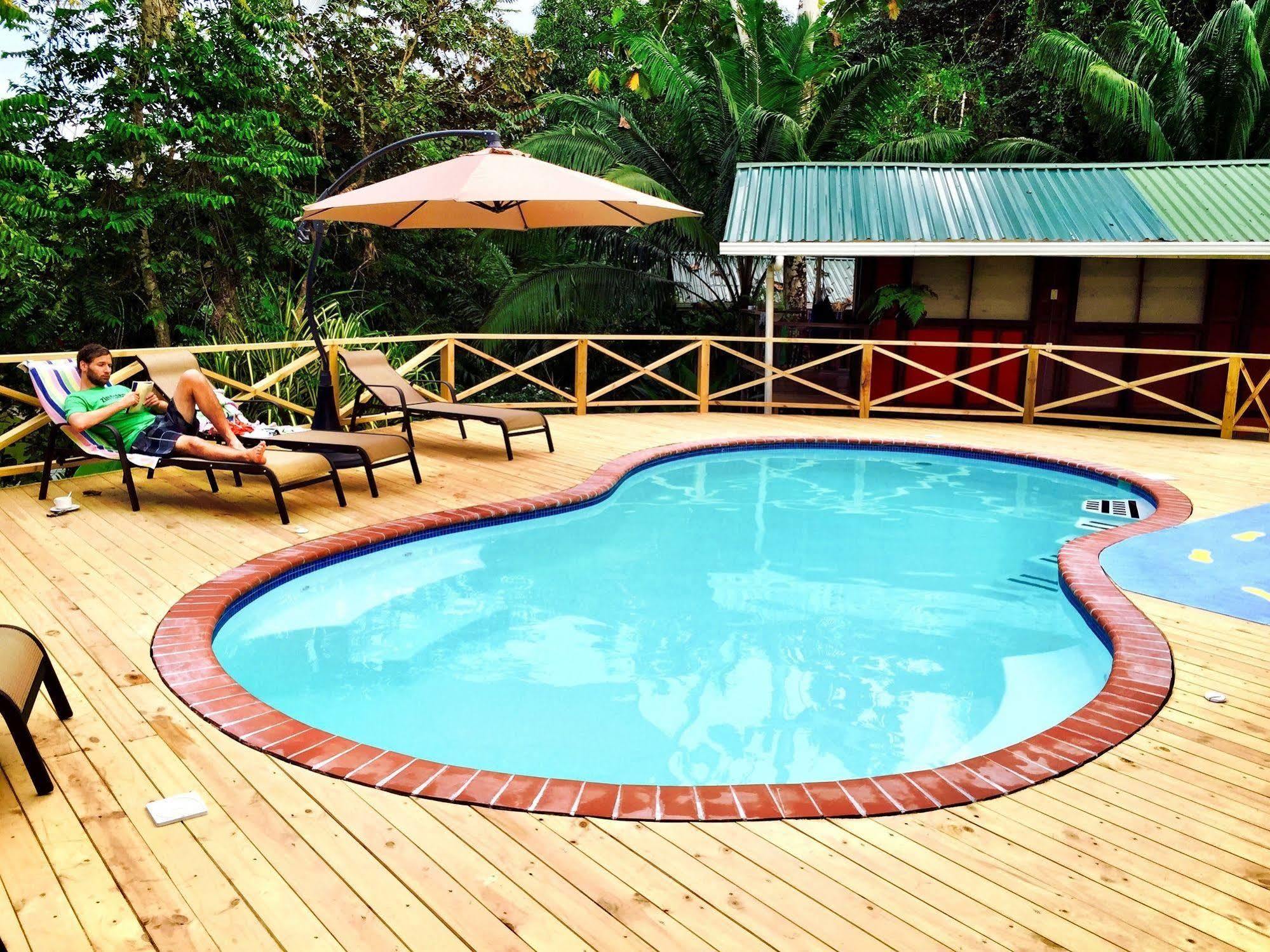 Pirate Cove Hotel Drake Bay