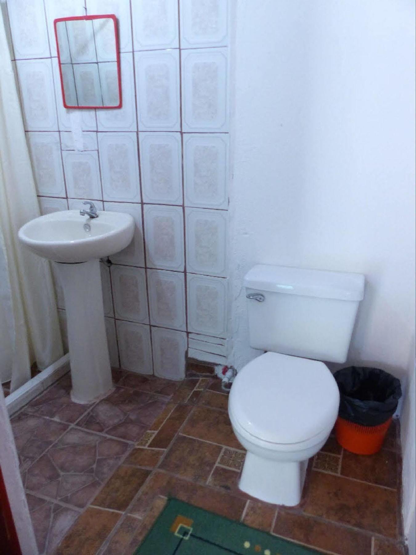 Cabinas Casa Miriam Hotel 2*