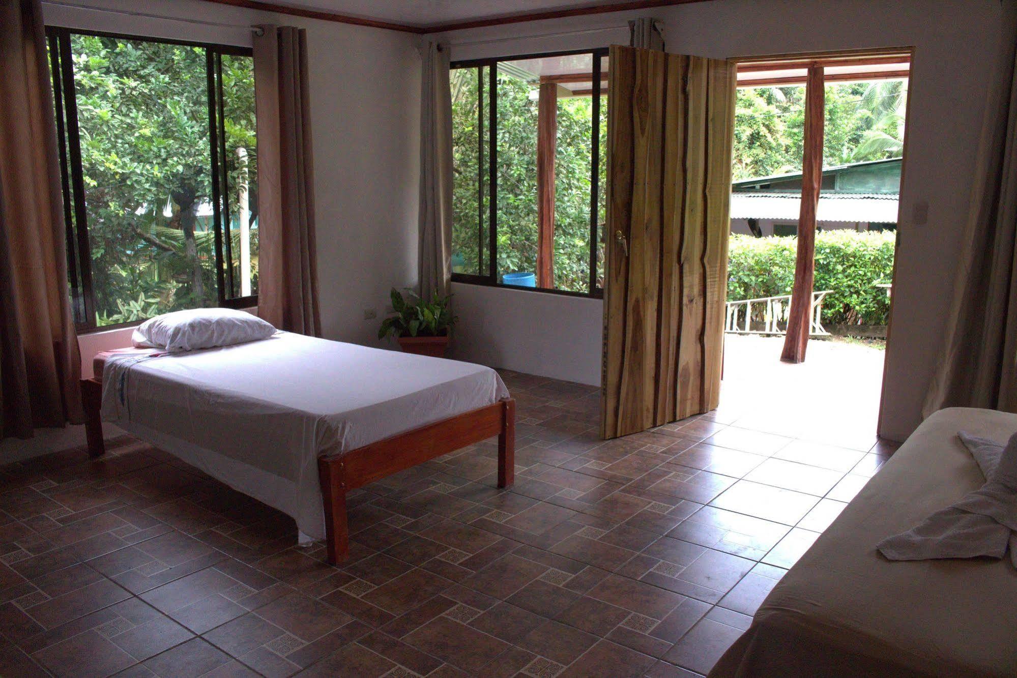 Cabinas Casa Miriam 2* Drake Bay