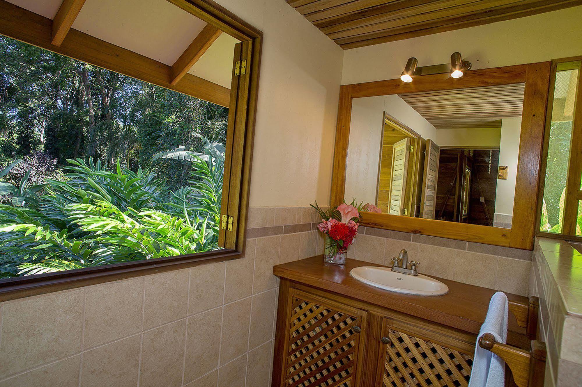 La Finca Chica 3* Cocles