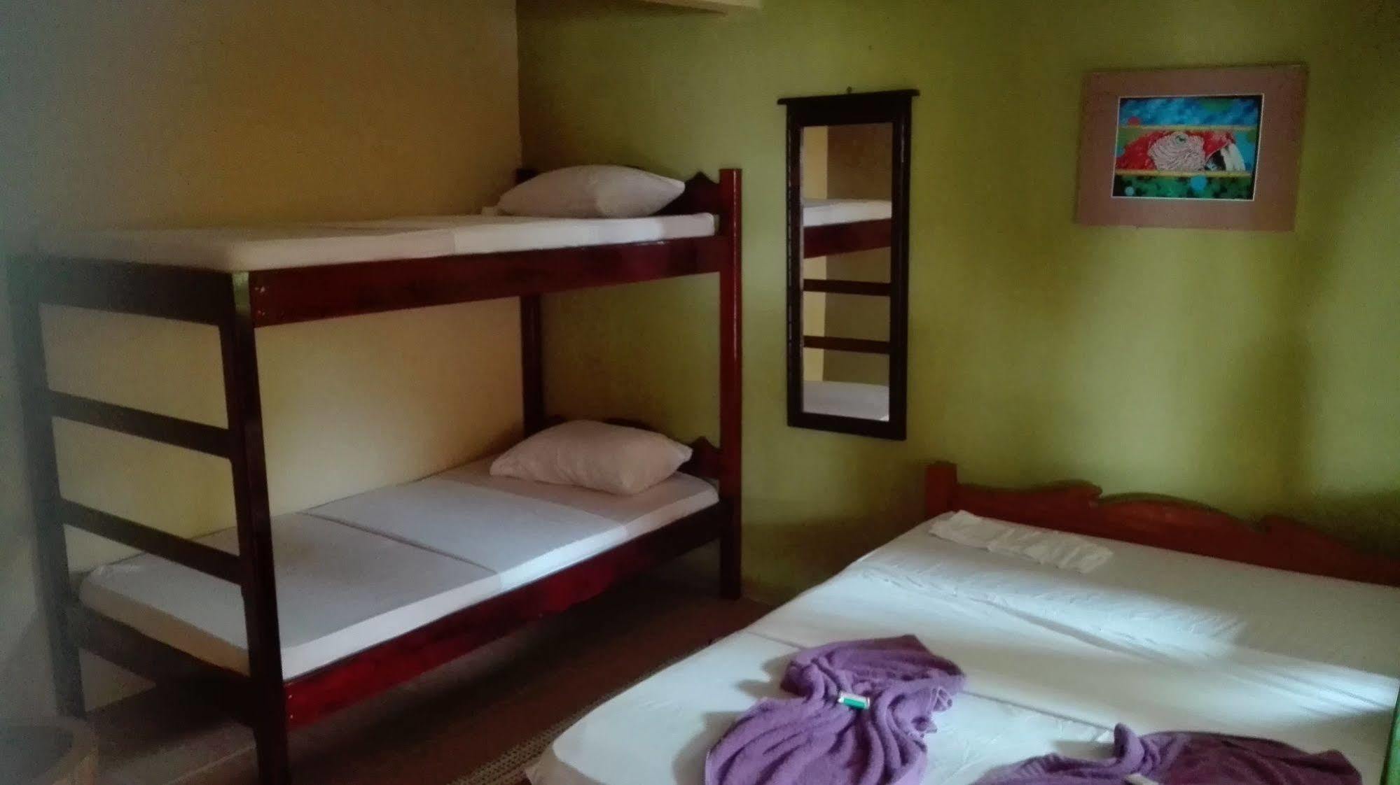 Cabinas Pura Vida Tour Operator 2* Drake Bay