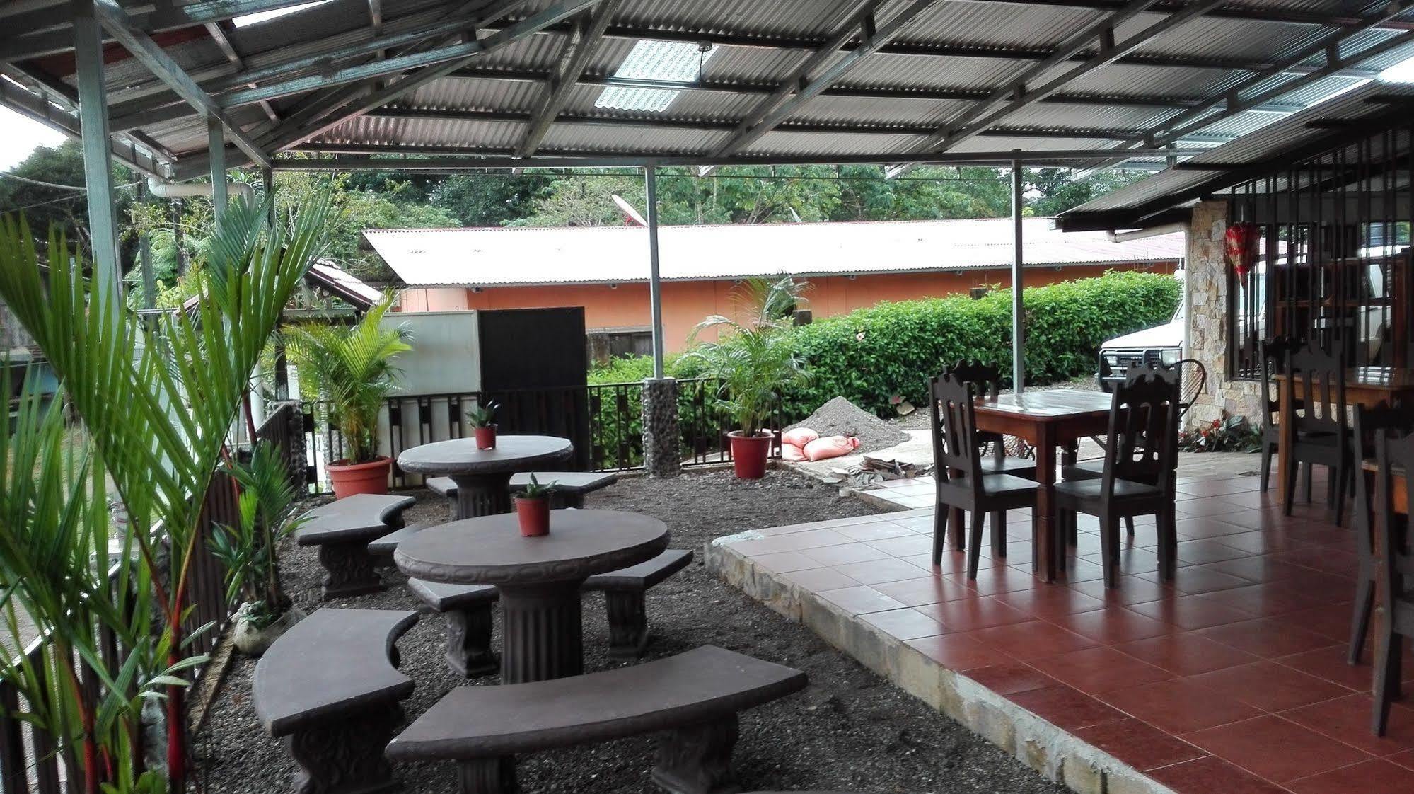 Cabinas Pura Vida Tour Operator