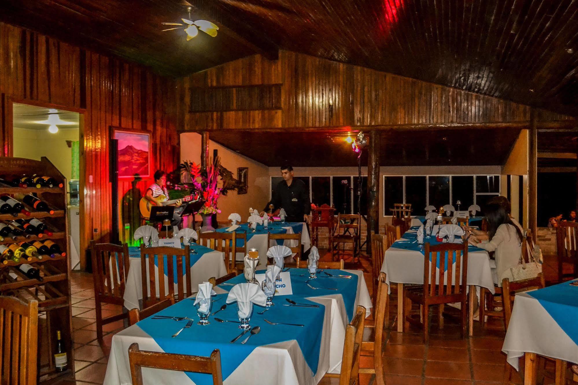 Termales Del Bosque & Hot Springs 3* La Marina