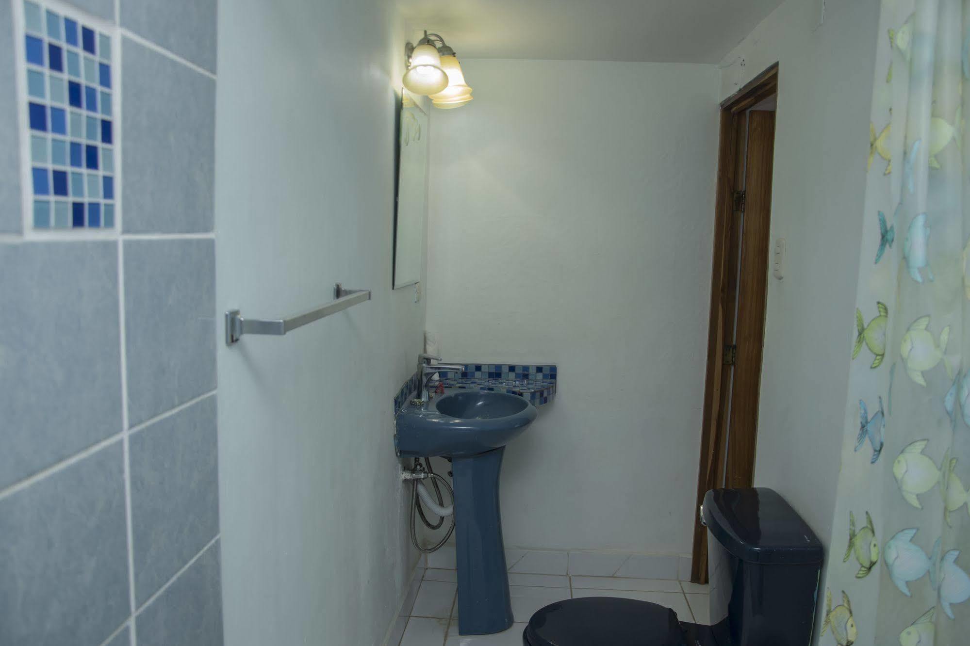 Pelicano Hotel Esterillos Este
