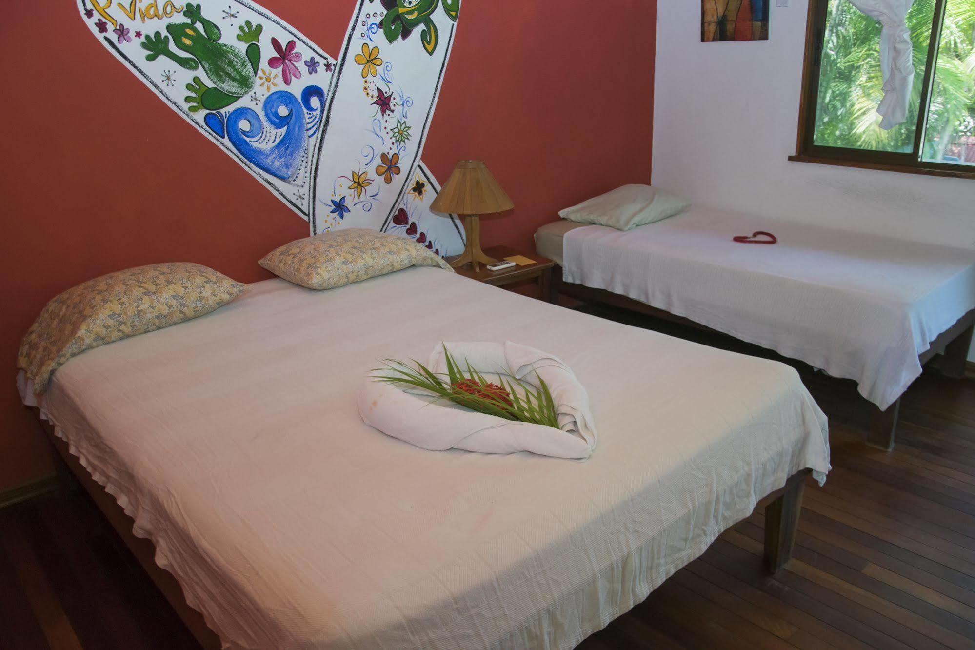 Pelicano Hotel Esterillos Este