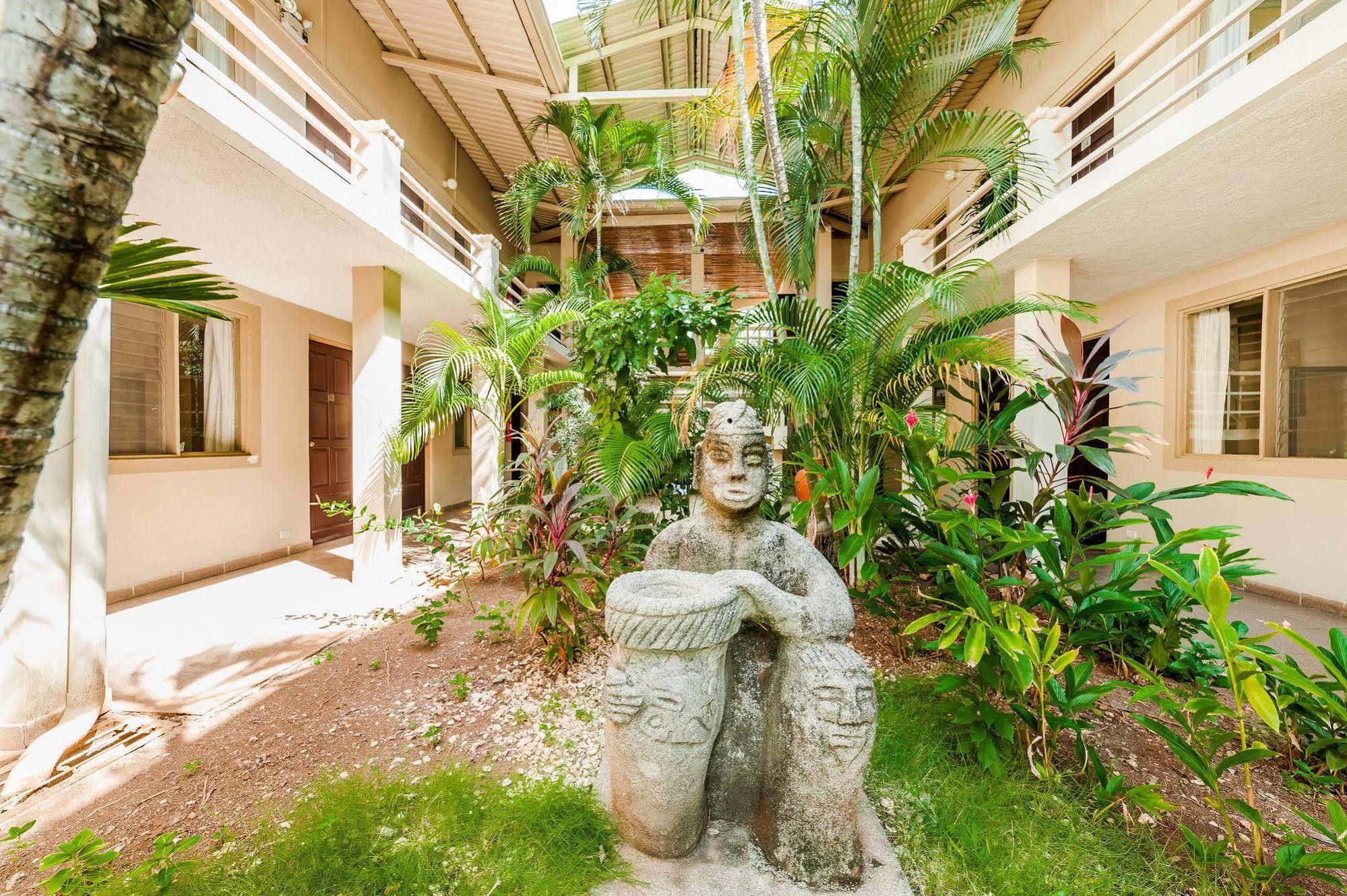 Pueblo Dorado Tamarindo