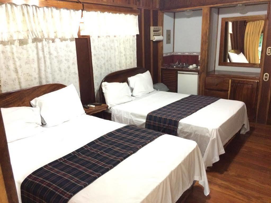 Lodge Arenal *