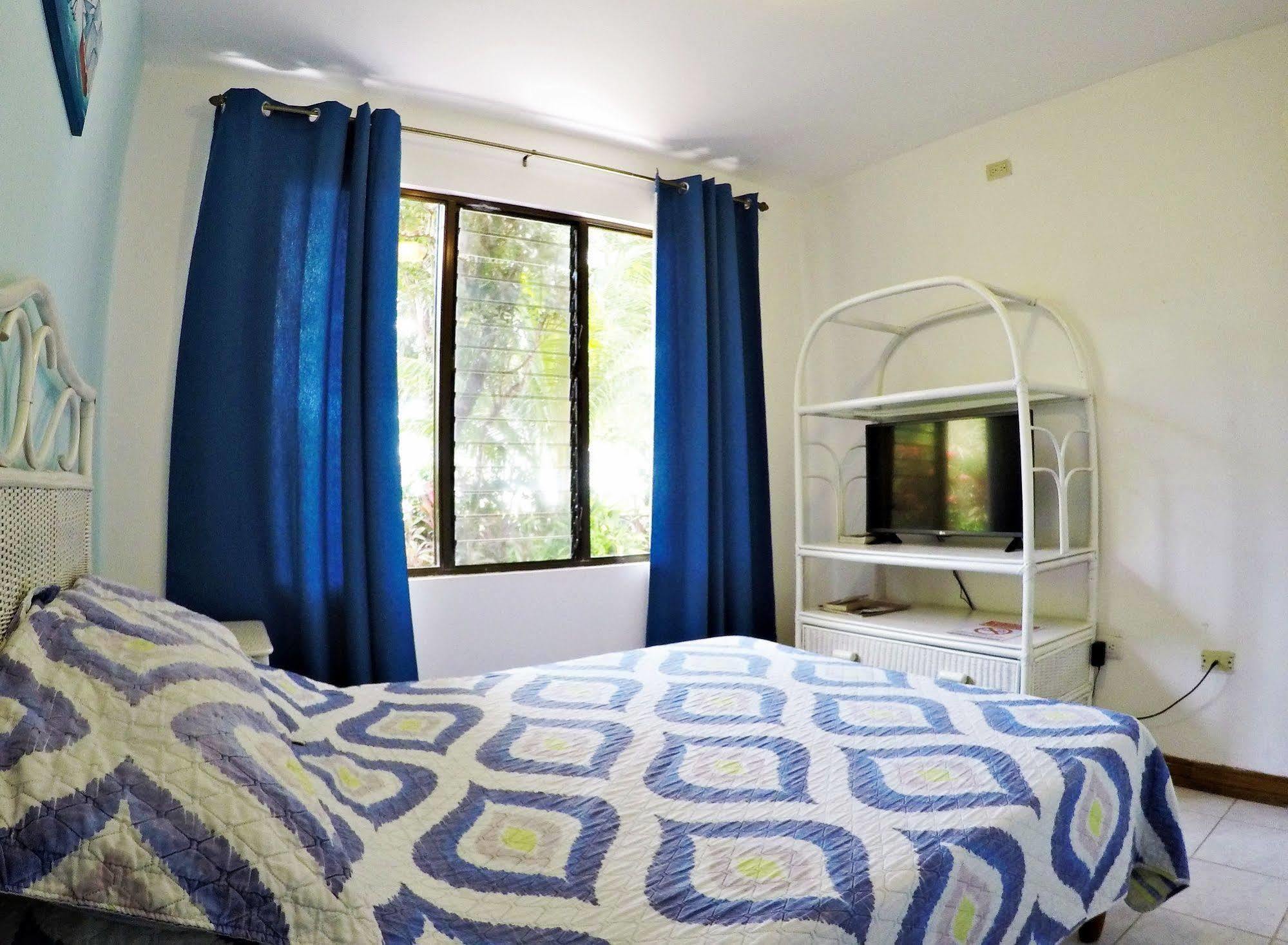 Aparthotel La Dolce Esterillos