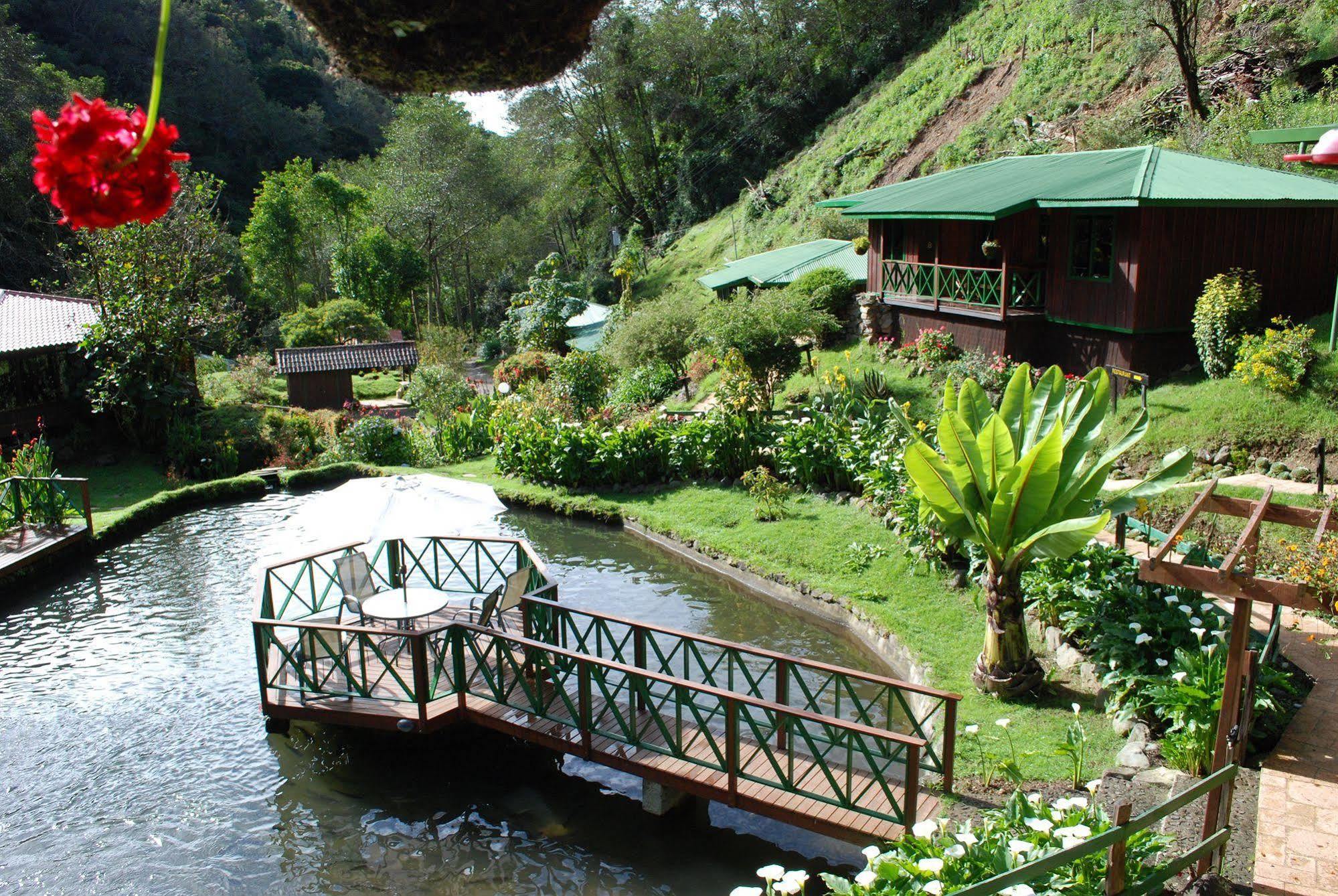 Trogon Lodge San Gerardo de Dota