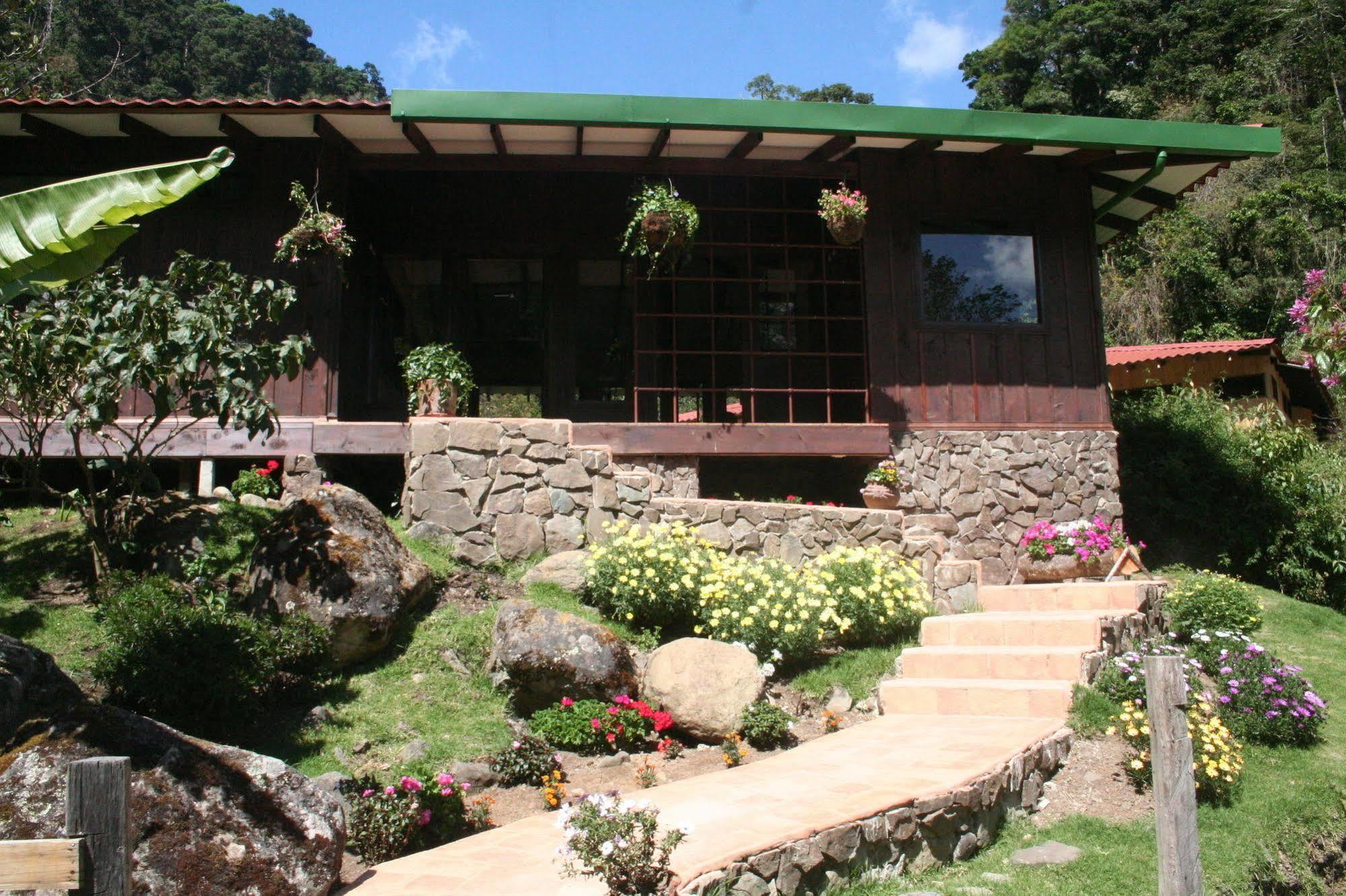 Trogon Lodge San Gerardo de Dota