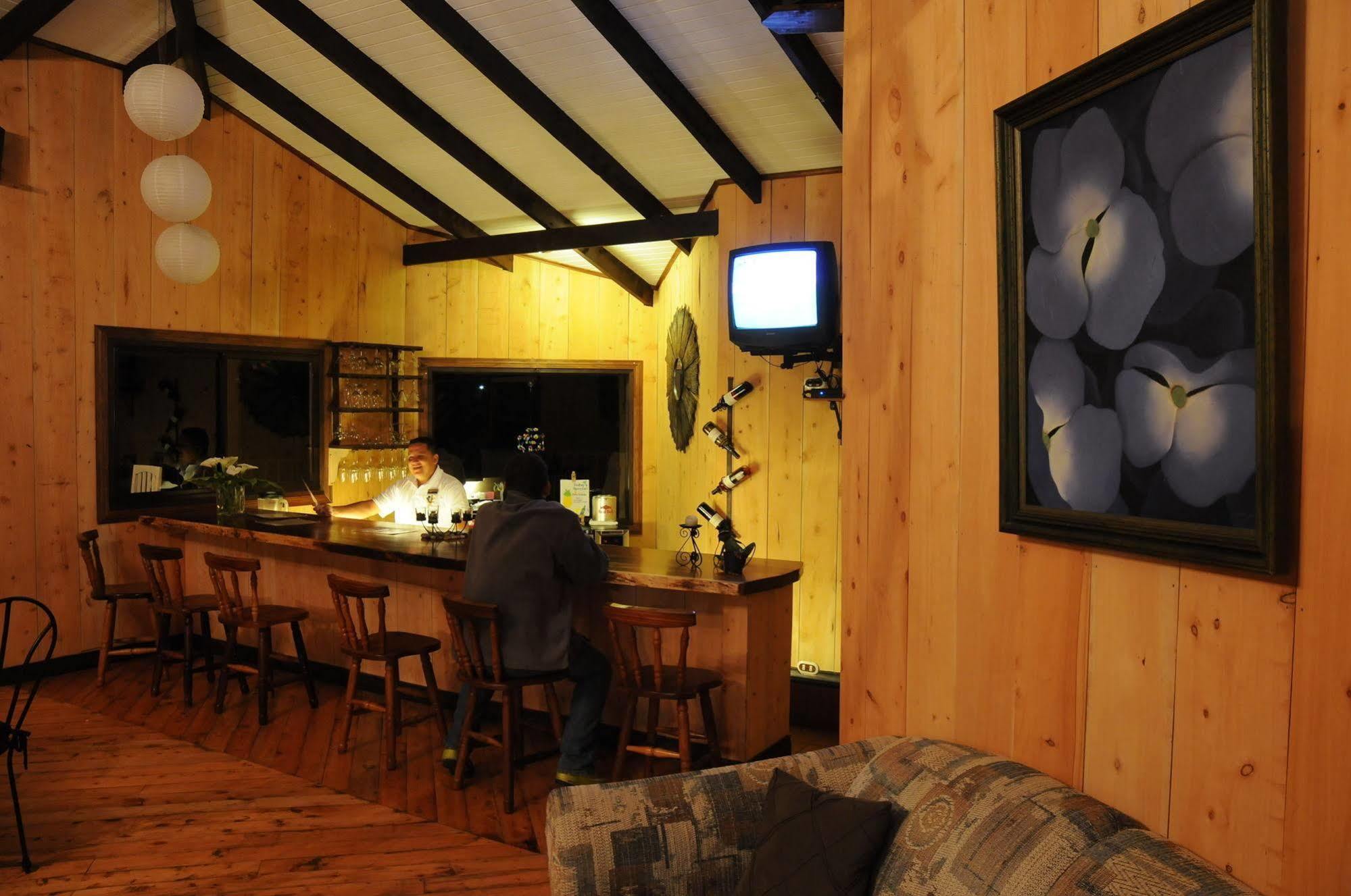 Trogon Lodge San Gerardo de Dota