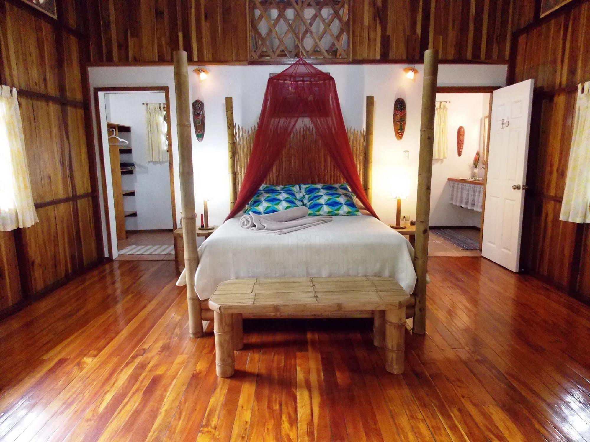 Coral Hill Holiday home