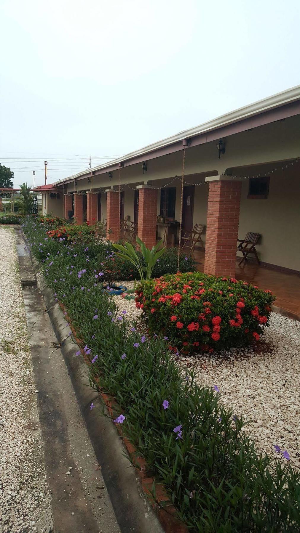Hotel La Arena