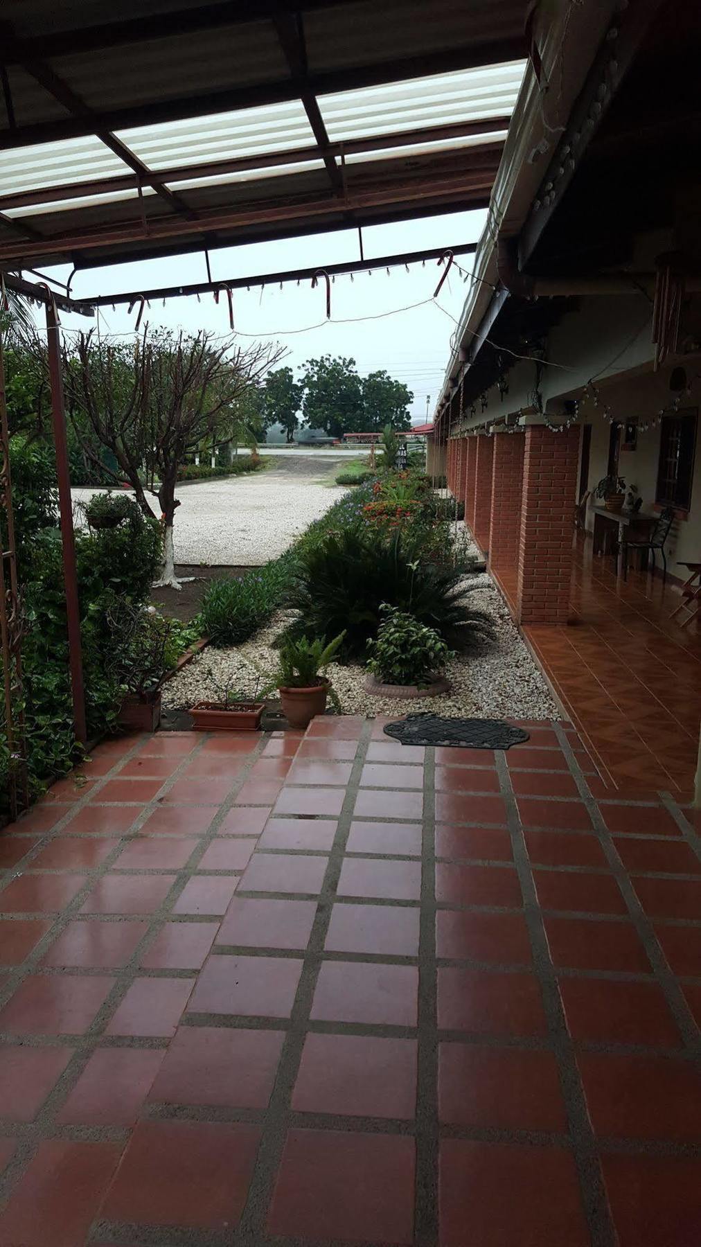 La Arena Hotel