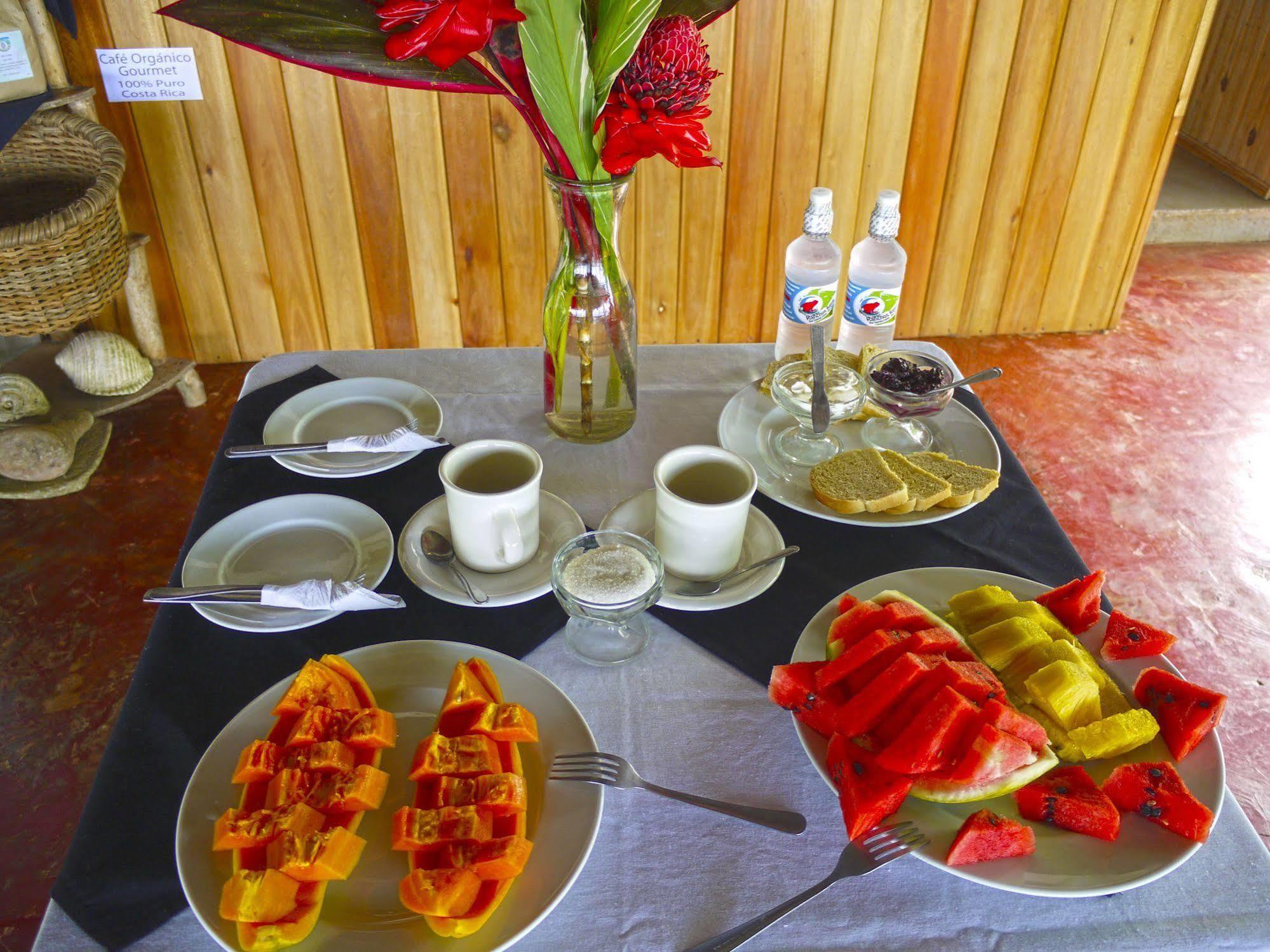 Hotel Ranchos Remo Uvita