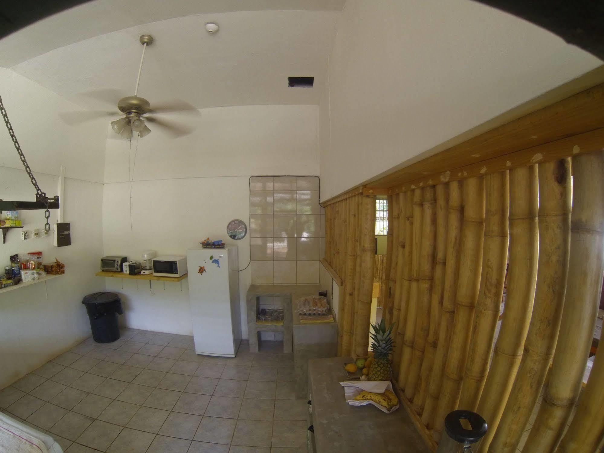 Bed & Breakfast Indra Playa Grande