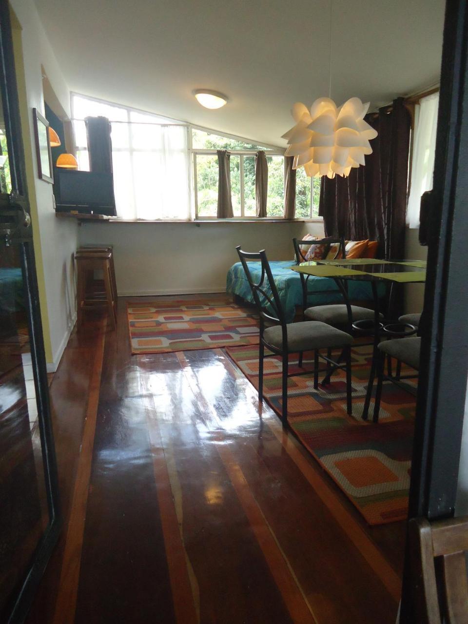 Hotel Mandarina