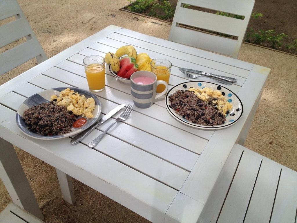 Casa Aura: Beachfront Premium * Tamarindo