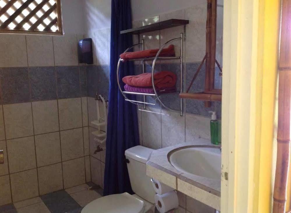 Hostel Las Casitas De Playa Negra