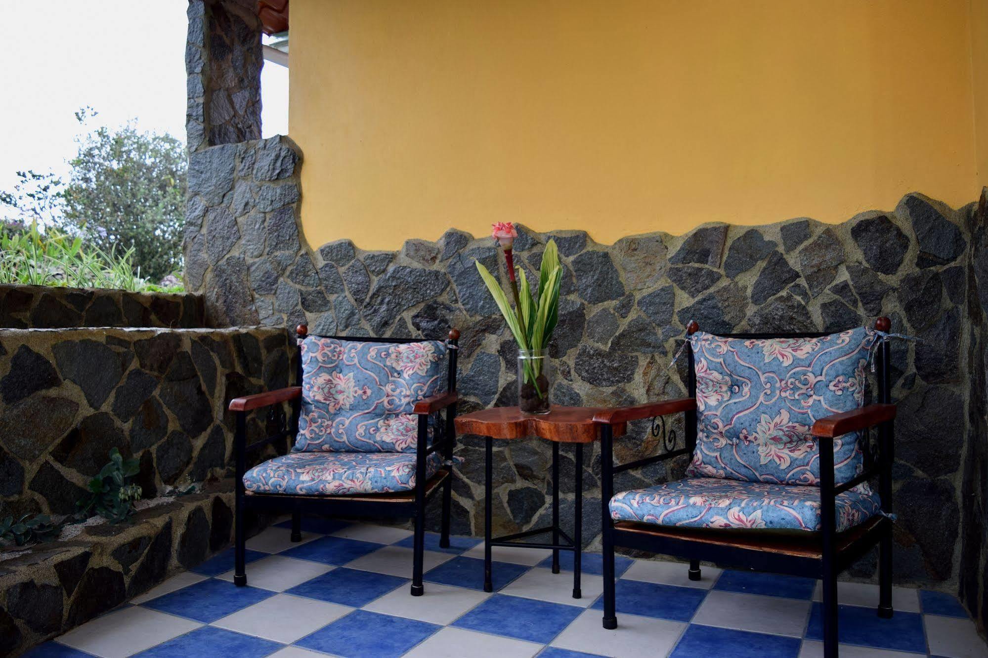Hotel Guayabo 3*
