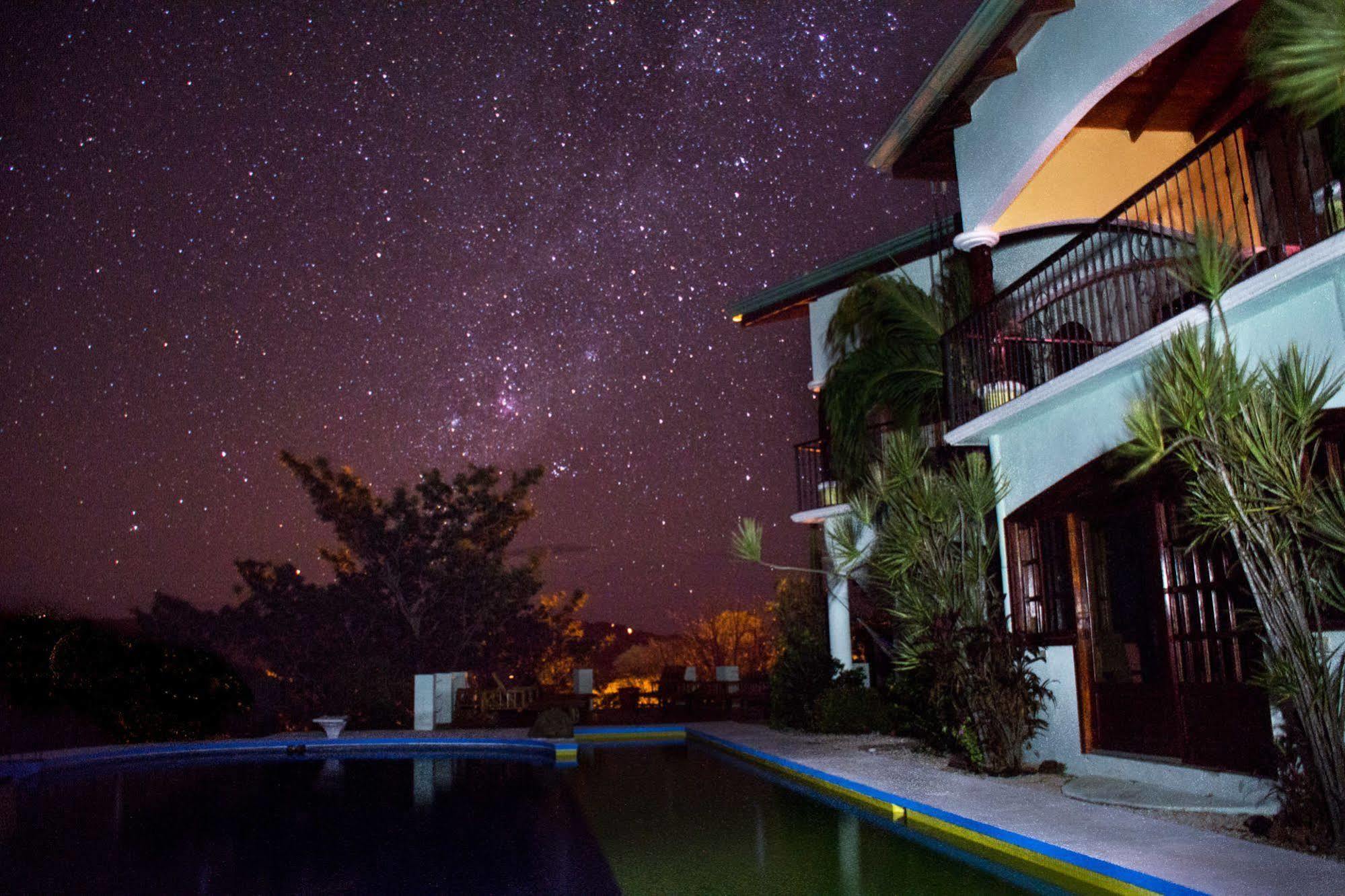 Hotel Jungle's Edge 3*