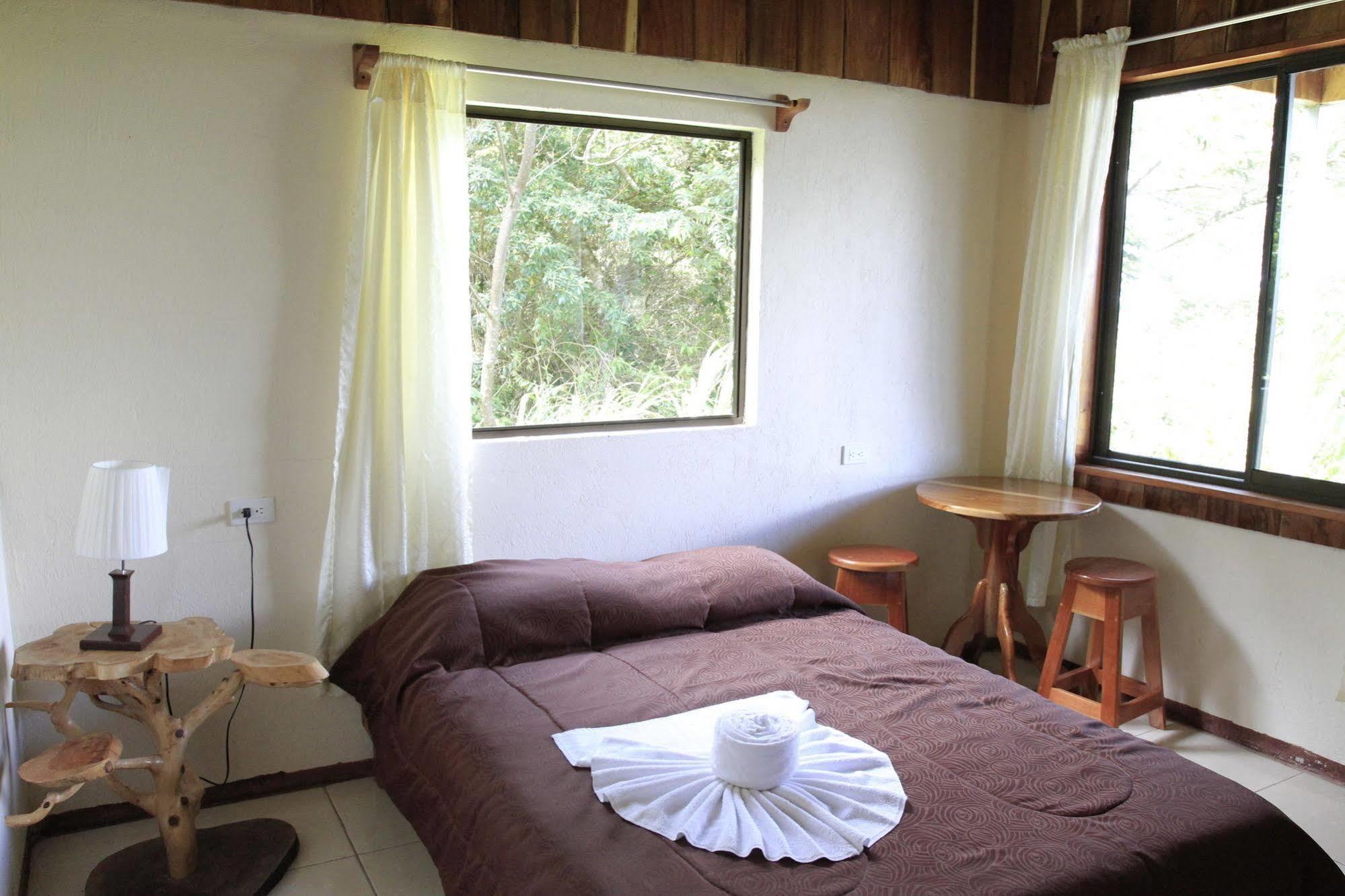 Cabinas Capulin & Farm * Monteverde