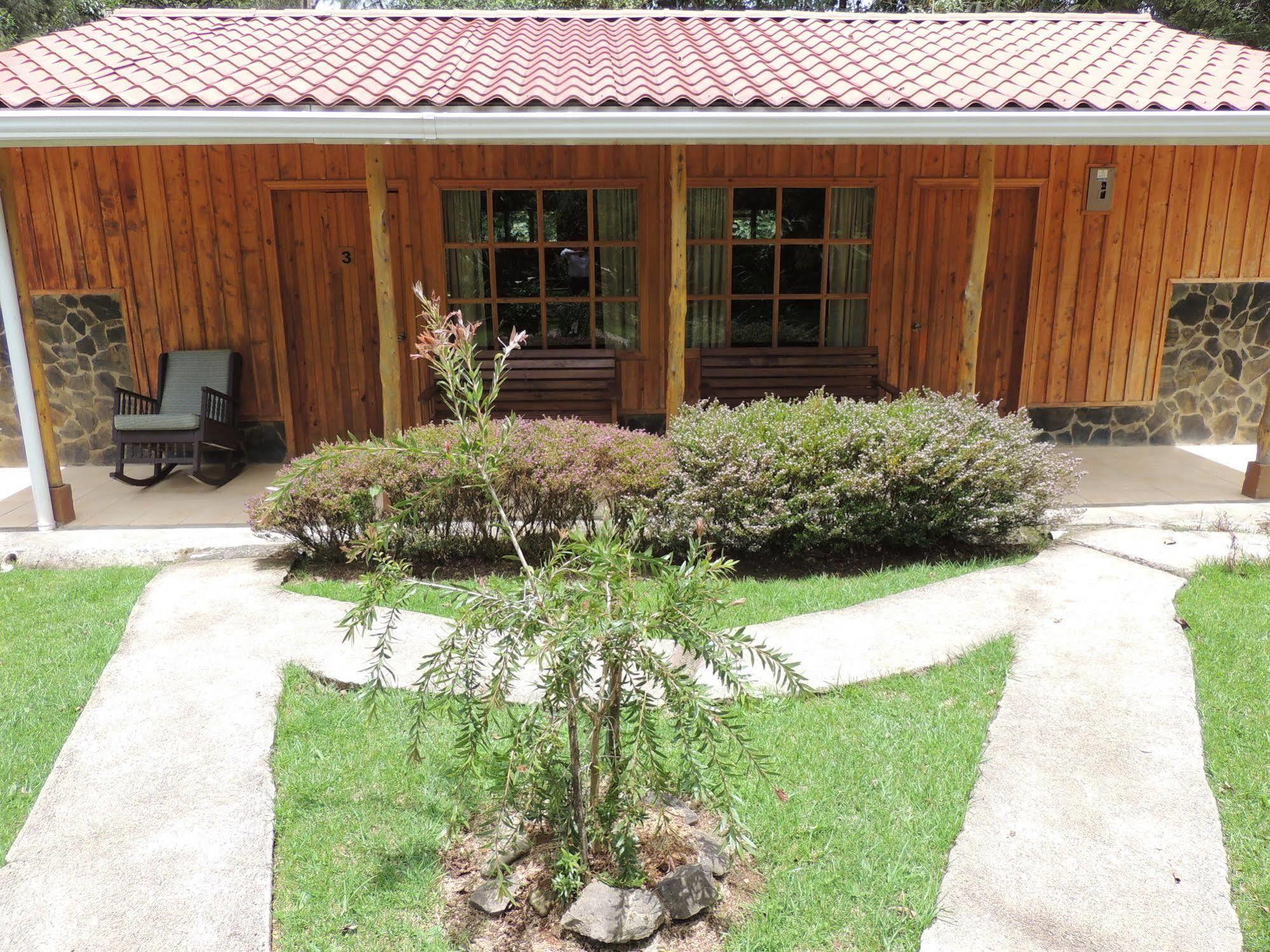 Lodge De Montana Suria