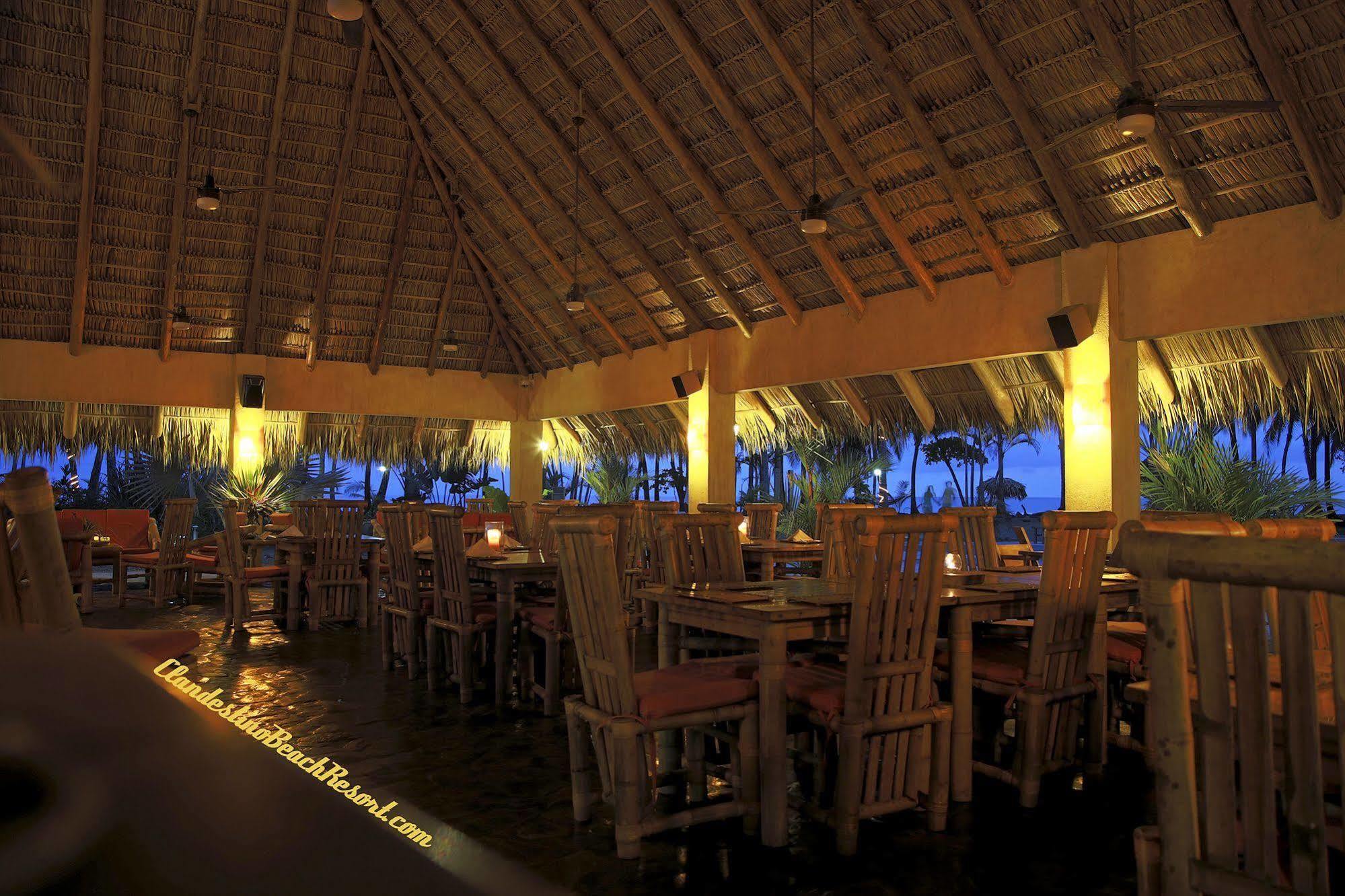 Clandestino Hotel
