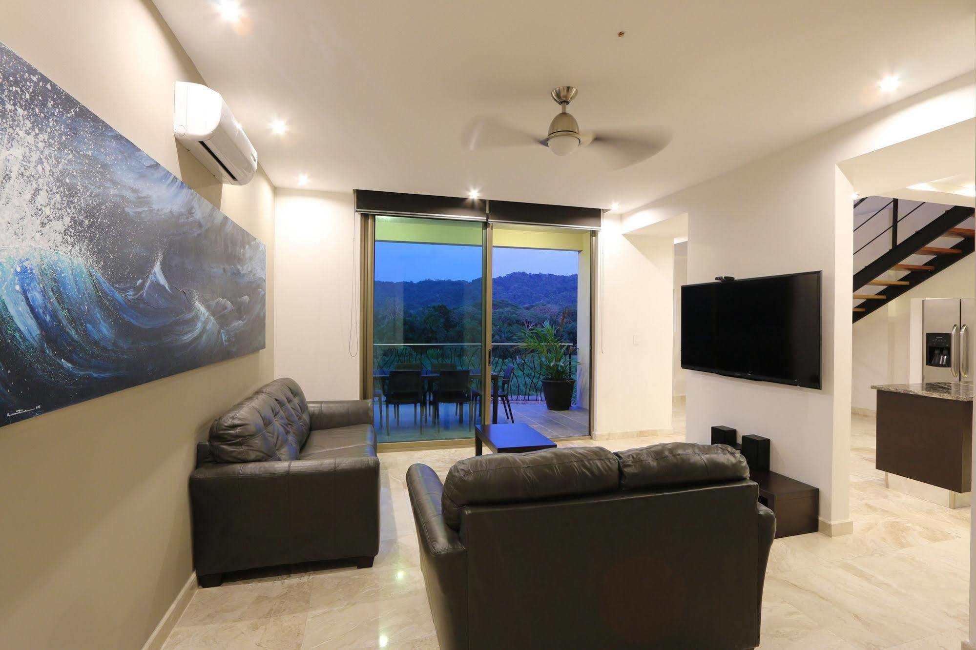 Apartment Luxury Sky Penthouses 3-6br Condo-hotel At Oceano