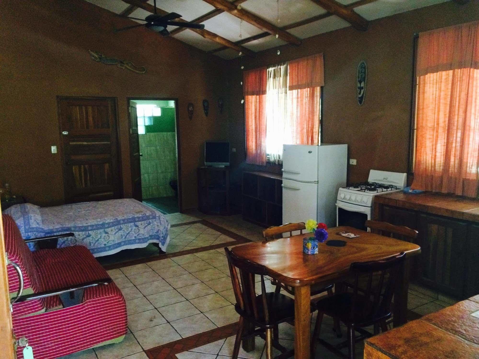 Bed & Breakfast Casa Zen & Yoga Center Playa Santa Teresa (Puntarenas)