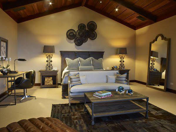 Hacienda Altagracia, Collection