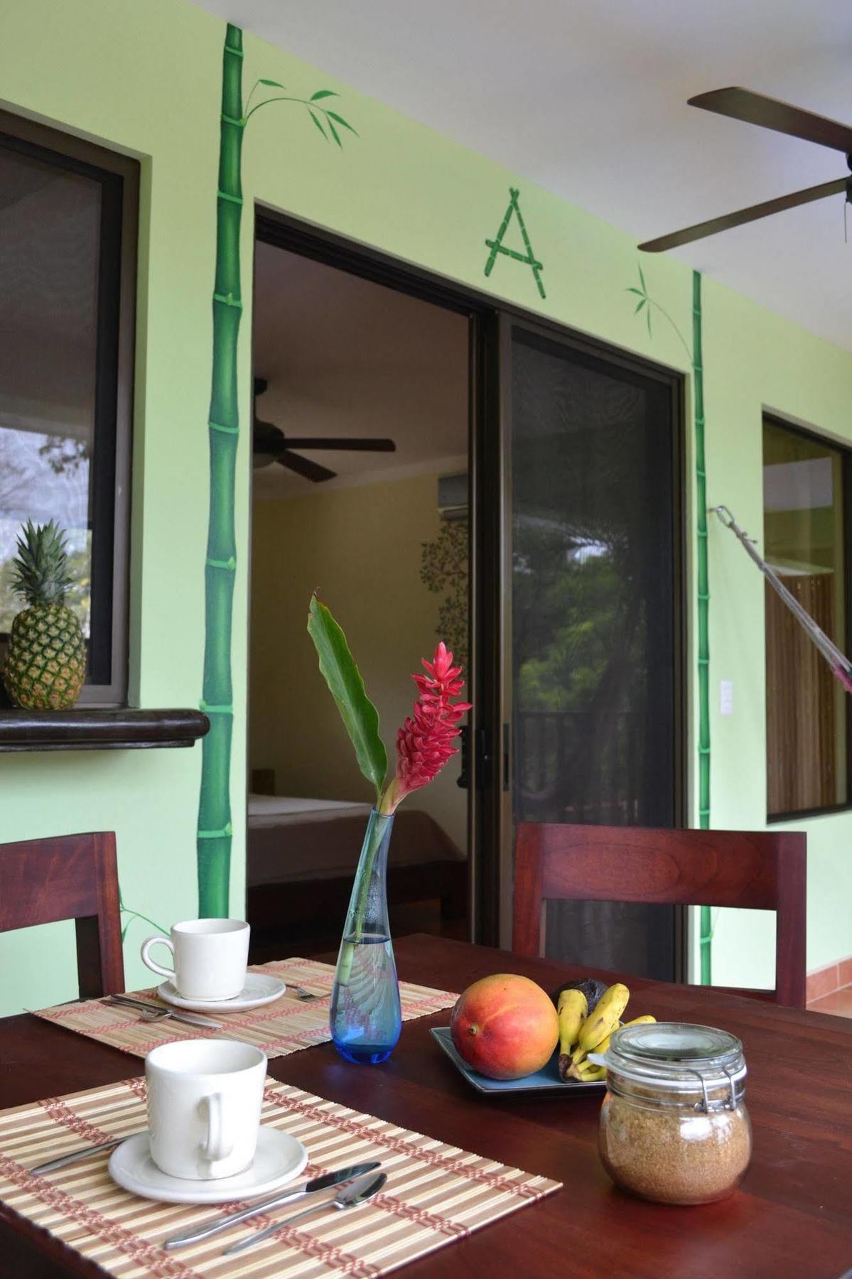 Hotel Mavi Surf Dominical