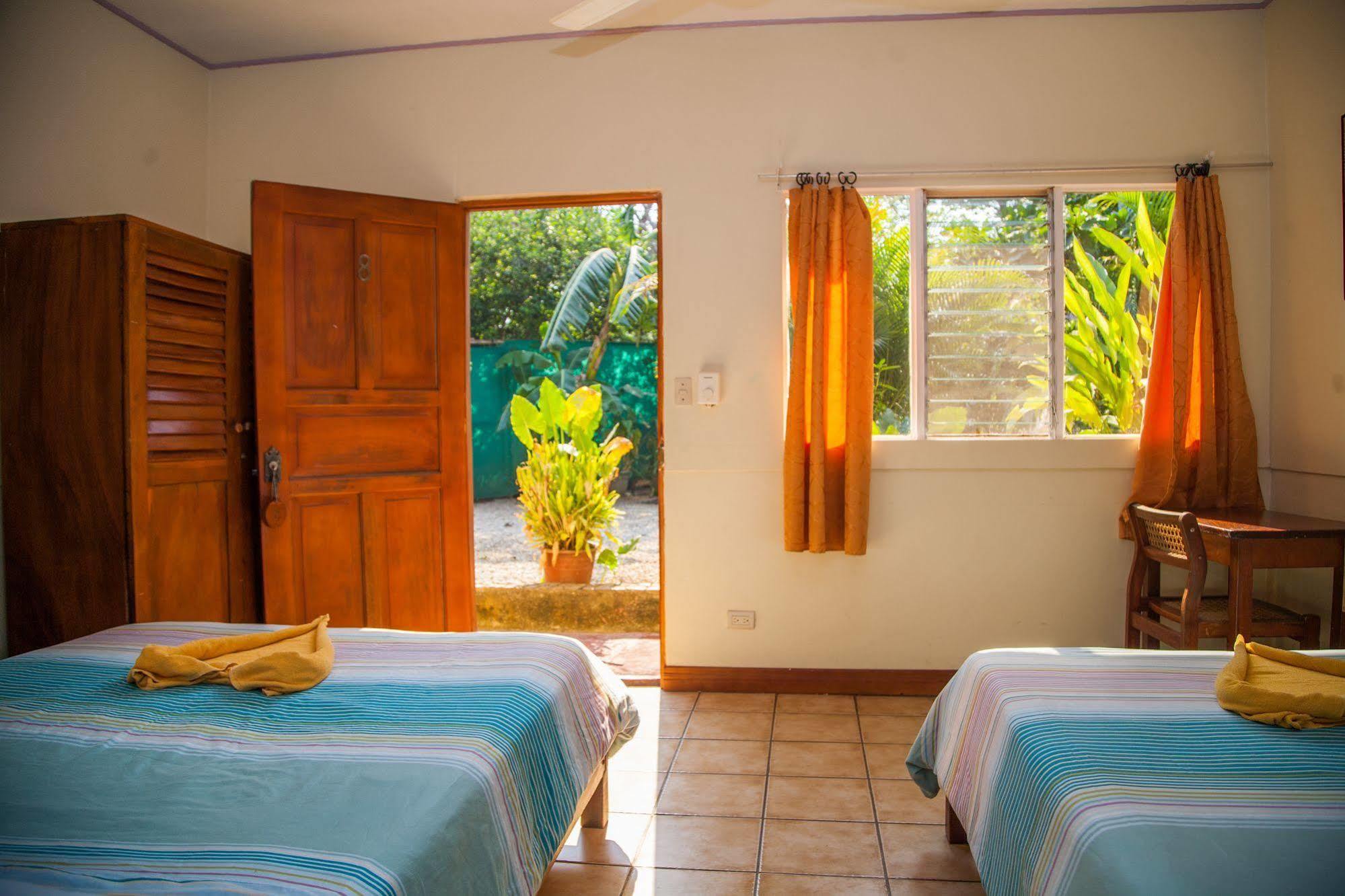 Rustic Front Hotel Brasilito