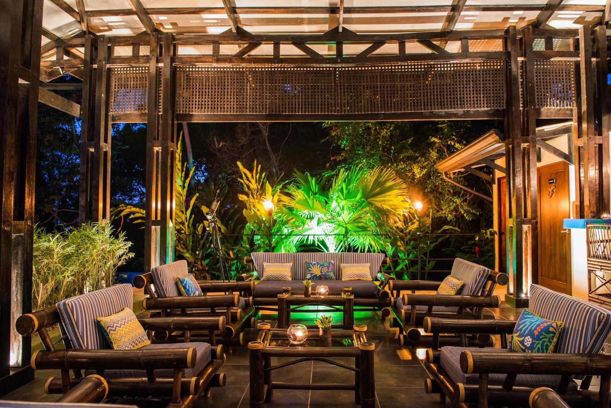 Tiki Rainforest & Uvita