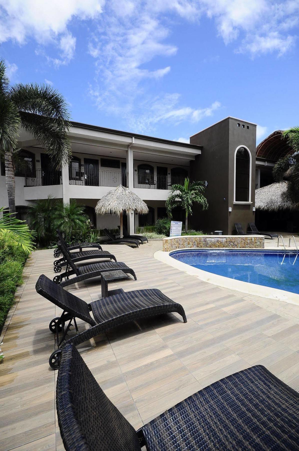 Colono Hotel