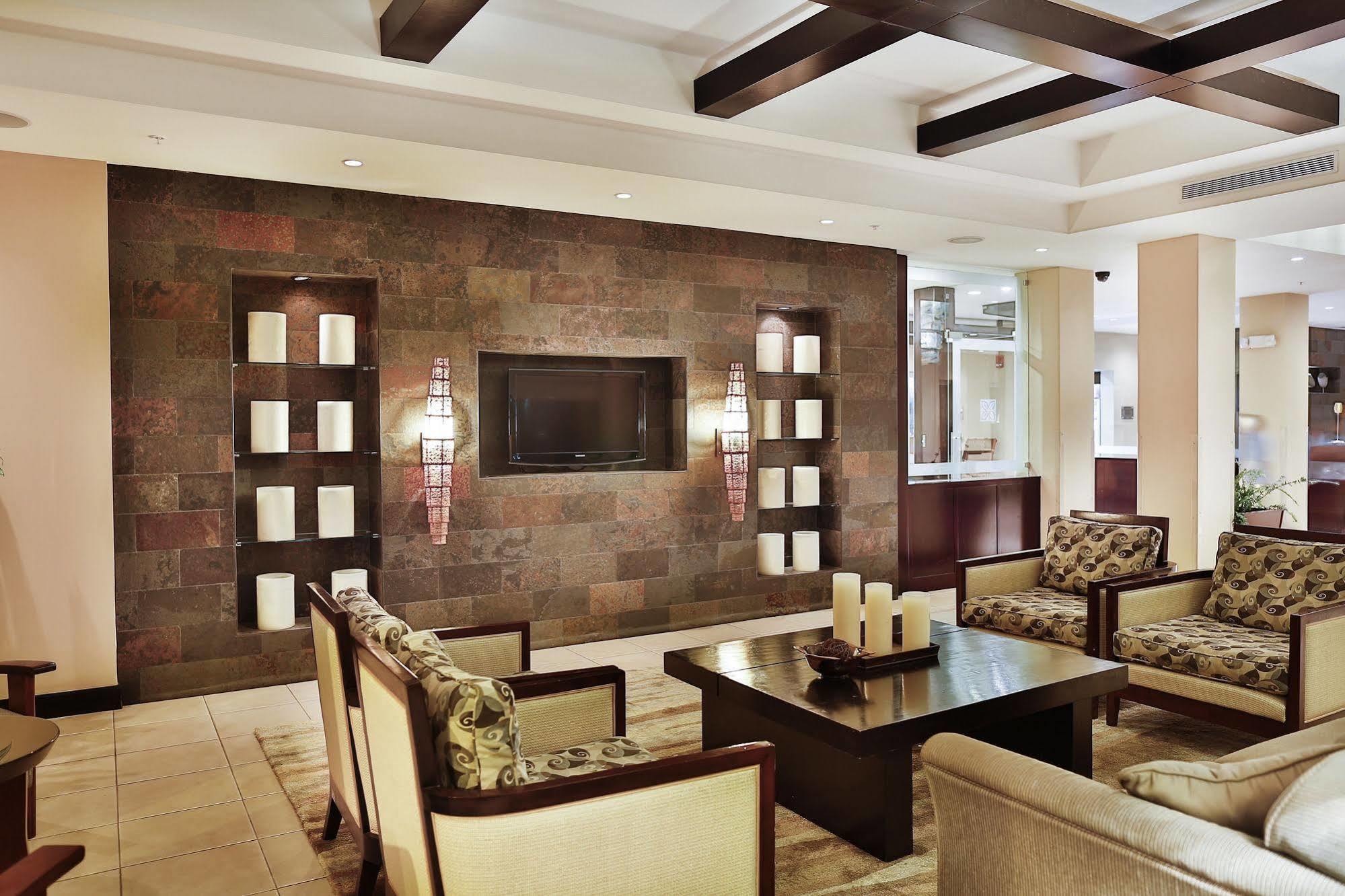 Hilton Garden Guanacaste Airport 3*